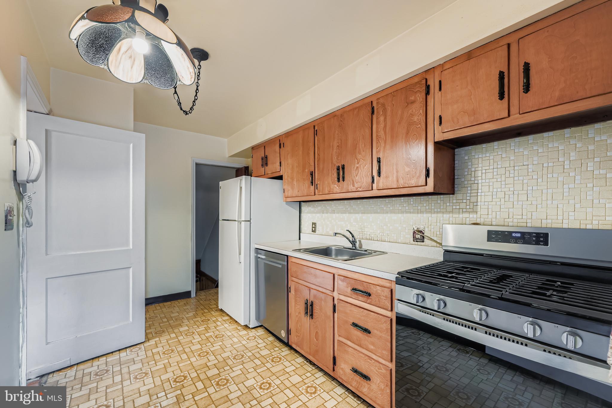 EASTWOOD - Residential