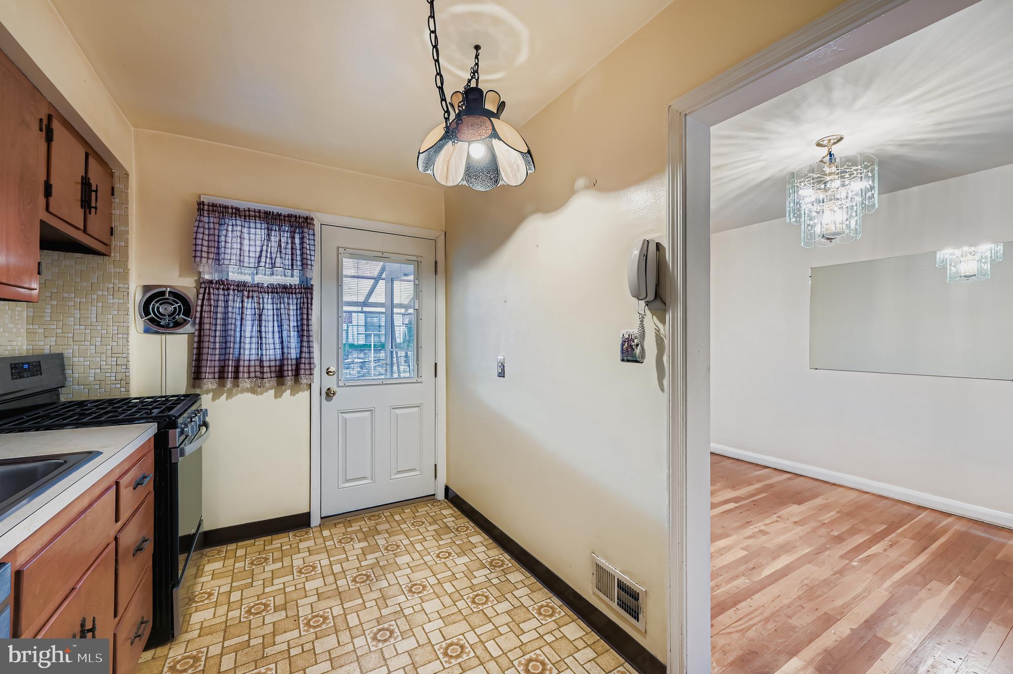 EASTWOOD - Residential