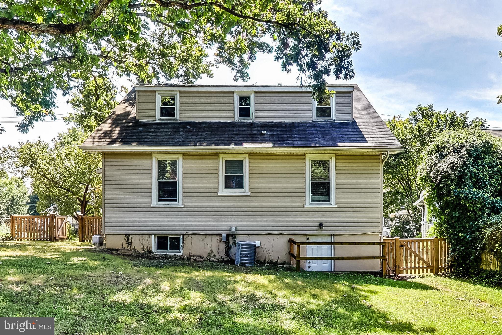 WEST RIVERDALE - Residential