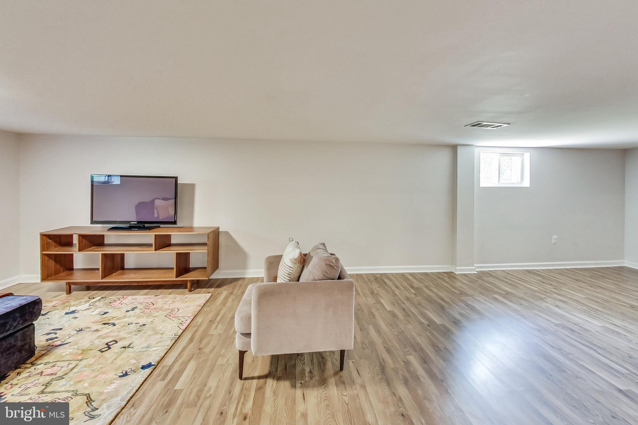 WEST RIVERDALE - Residential