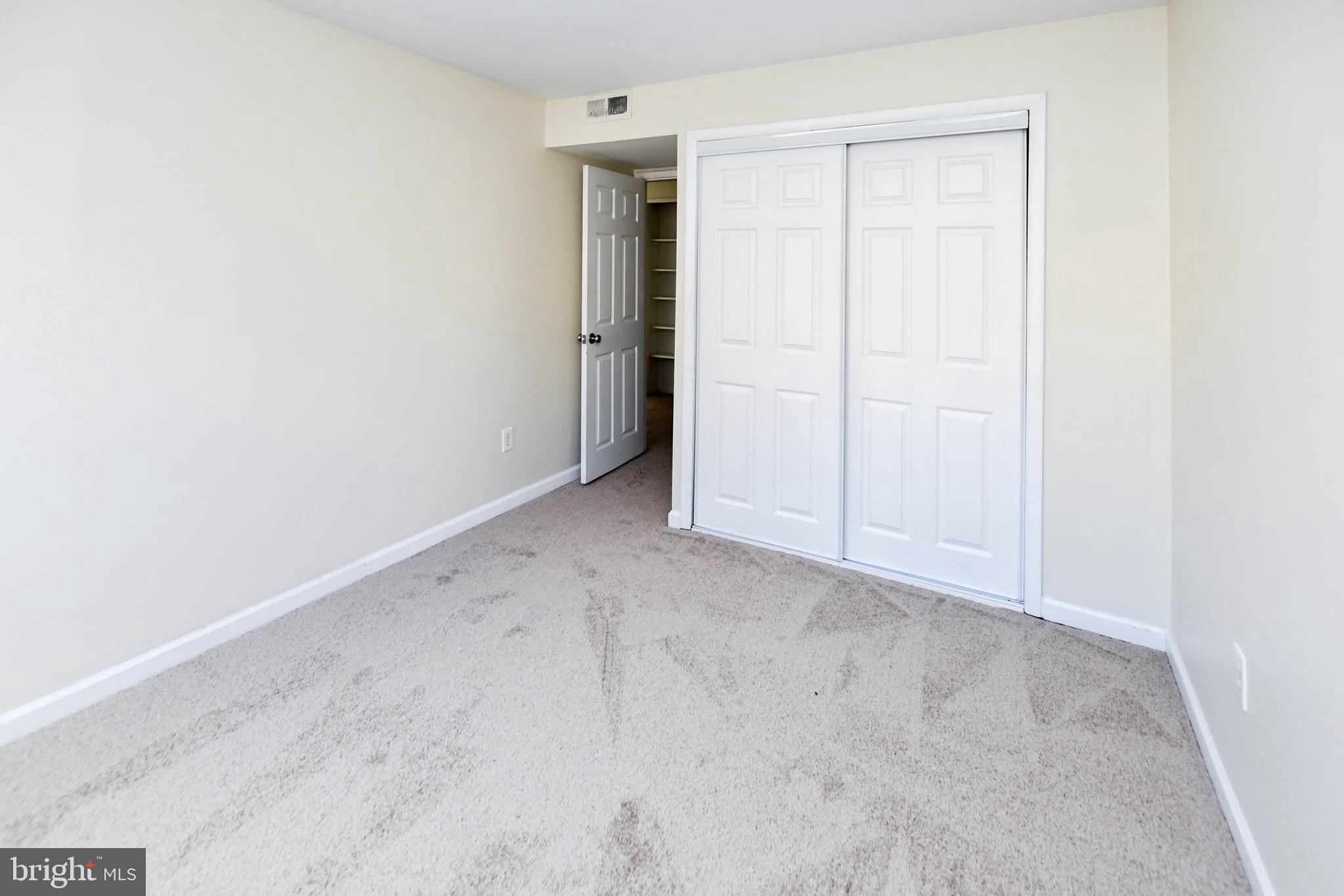 HOLLY HILL - Residential