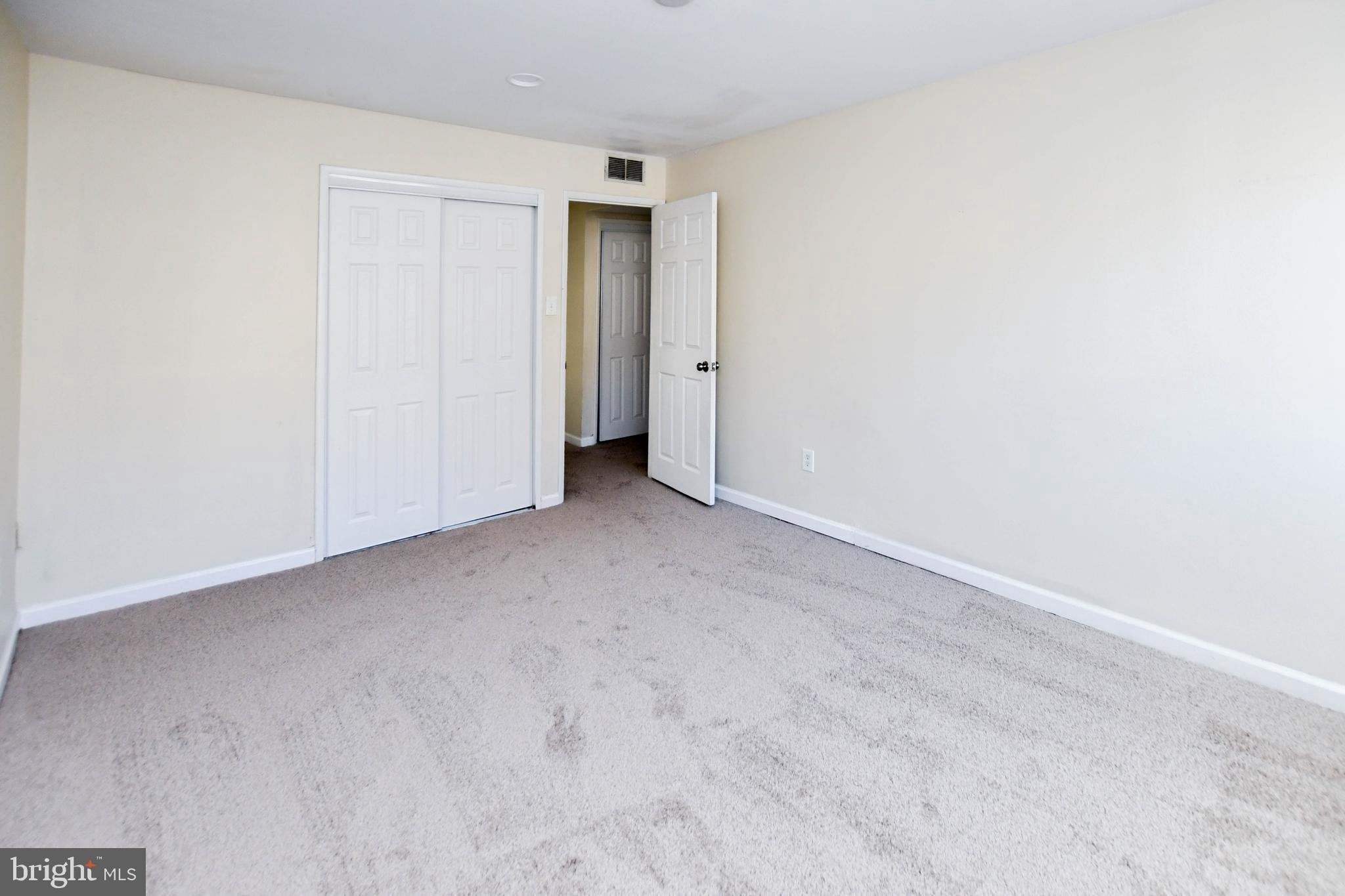 HOLLY HILL - Residential