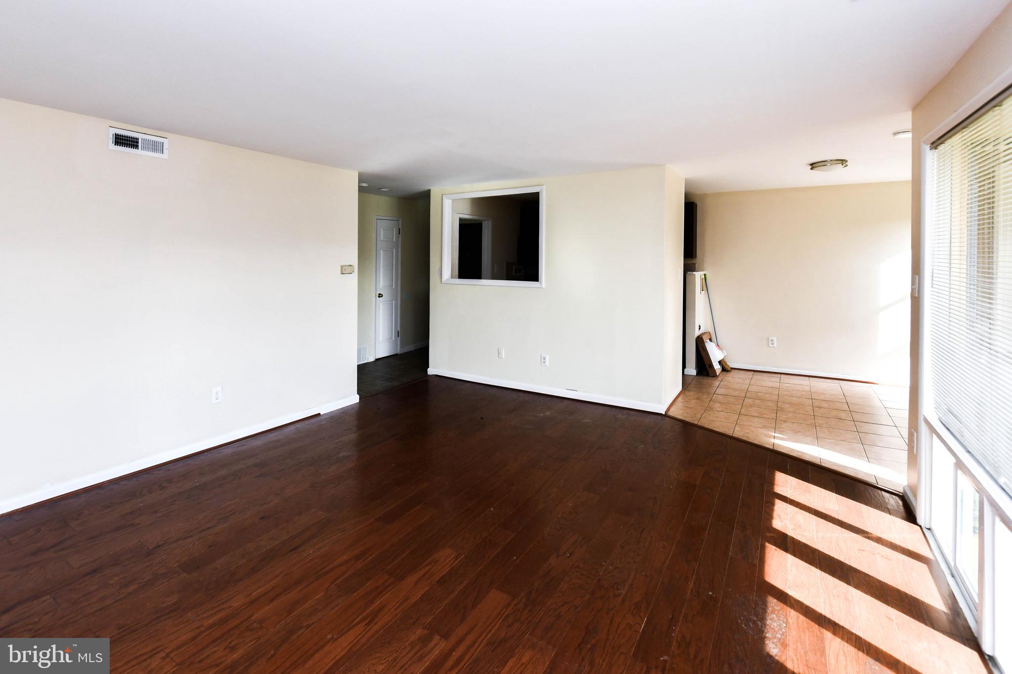 HOLLY HILL - Residential