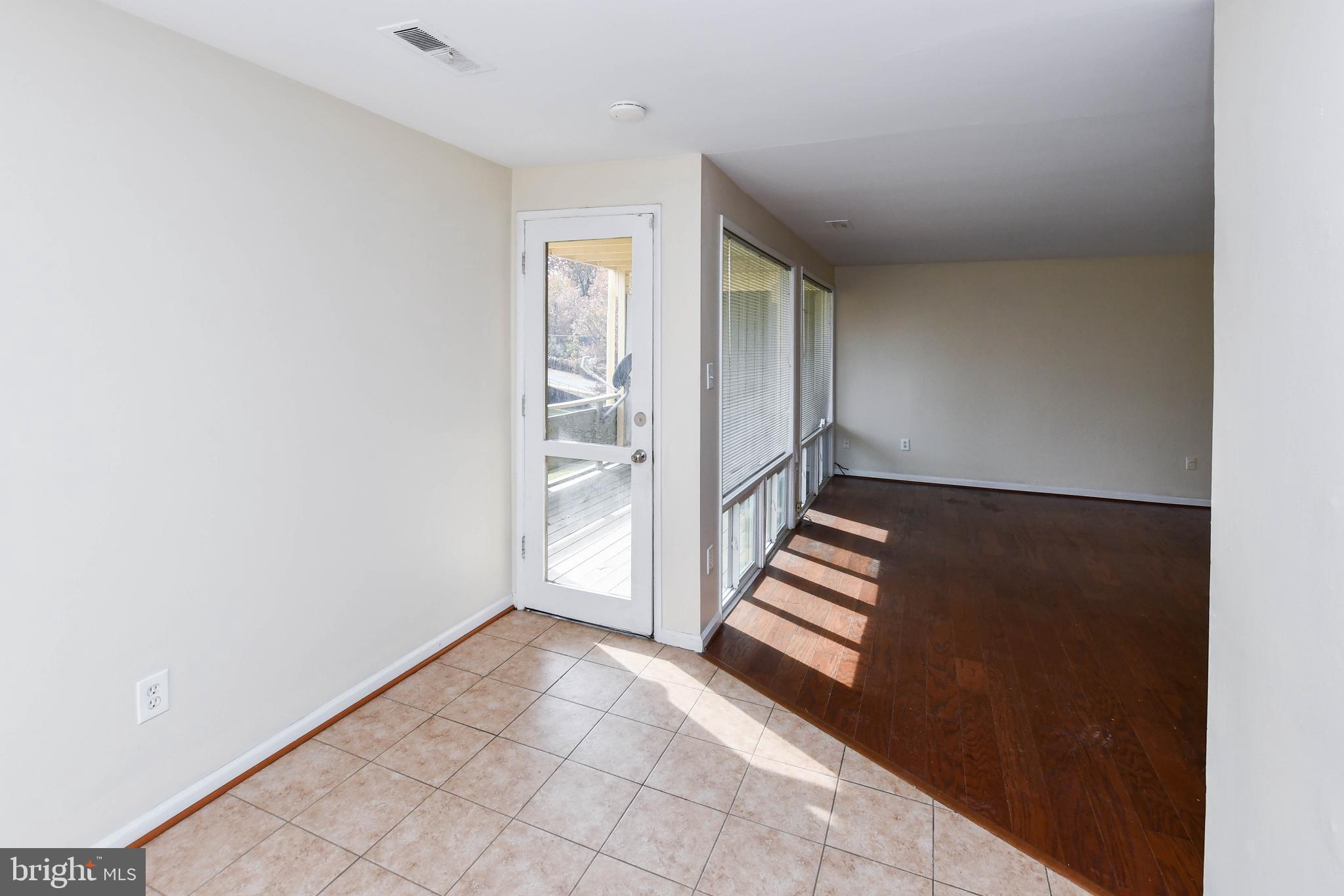 HOLLY HILL - Residential