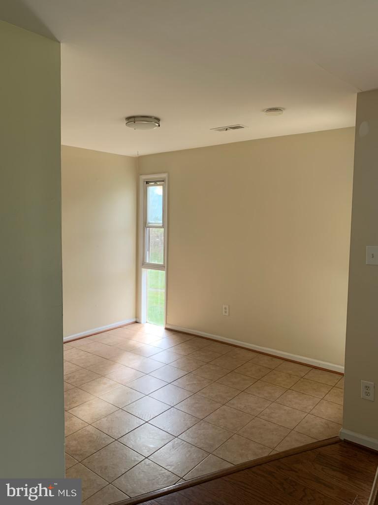 7105 DONNELL PLACE C4