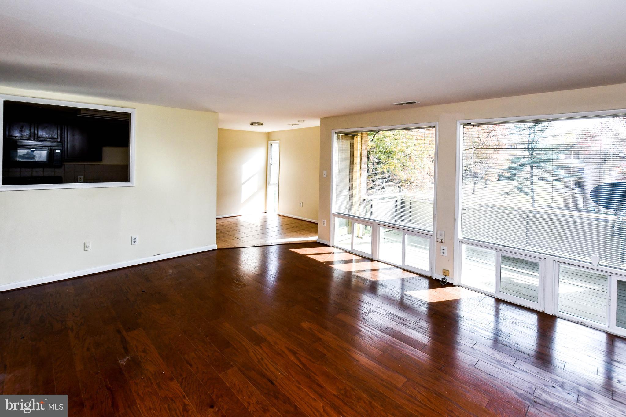 HOLLY HILL - Residential