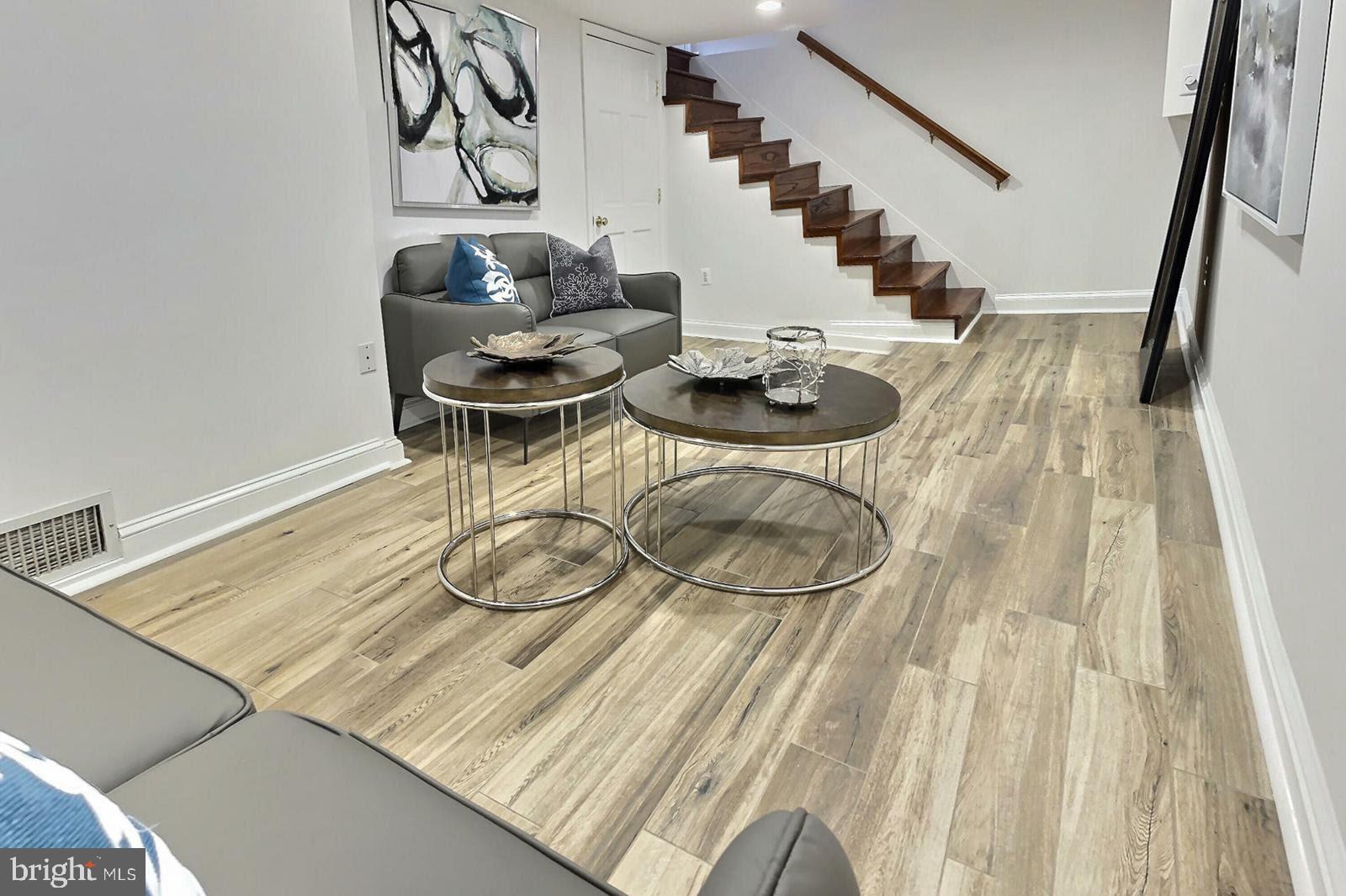 COLUMBIA FOREST - Residential