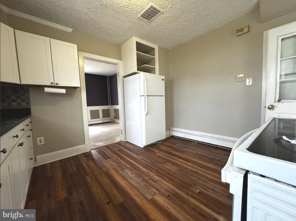 ORCHARD TERR/PLUMLY - Residential