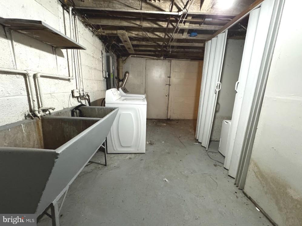 ORCHARD TERR/PLUMLY - Residential