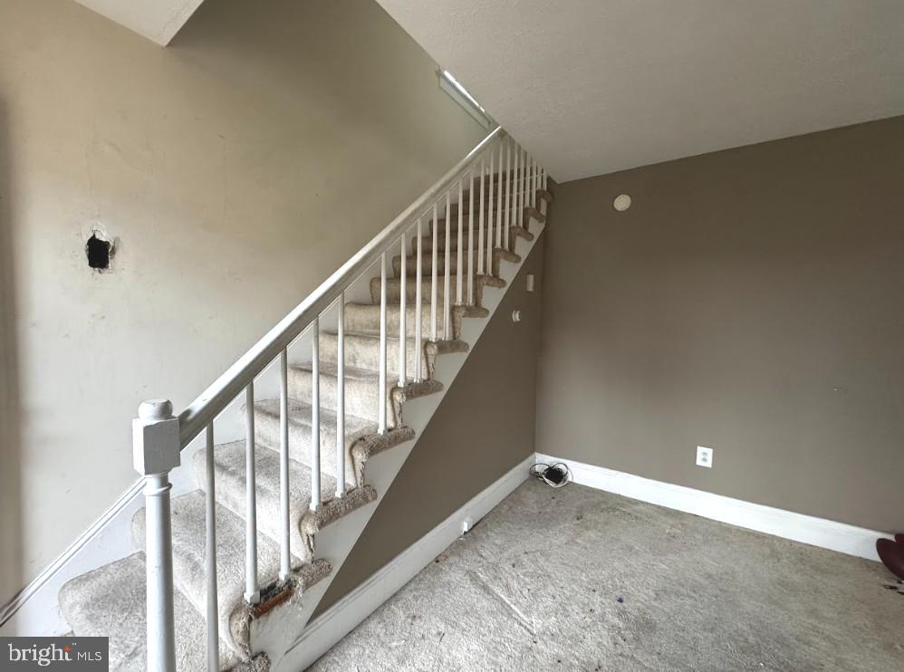 ORCHARD TERR/PLUMLY - Residential