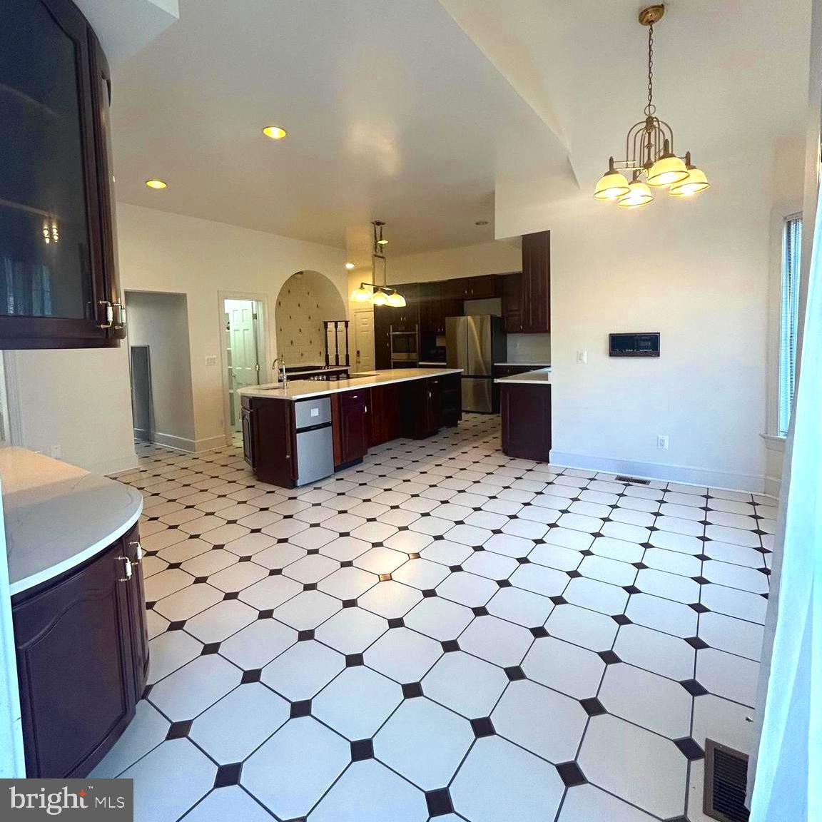 BEAUFORT PARK - Residential Lease