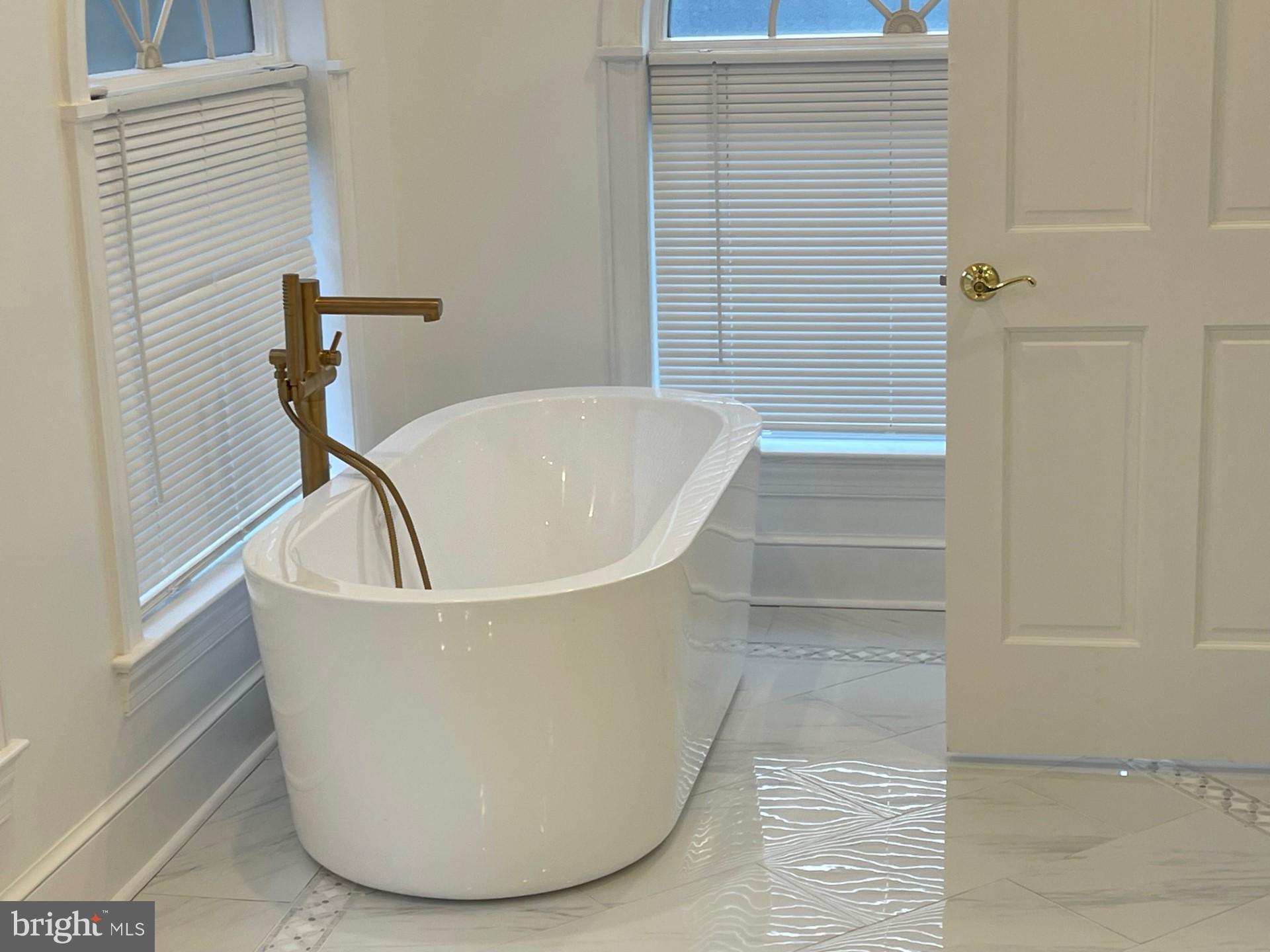 BEAUFORT PARK - Residential Lease