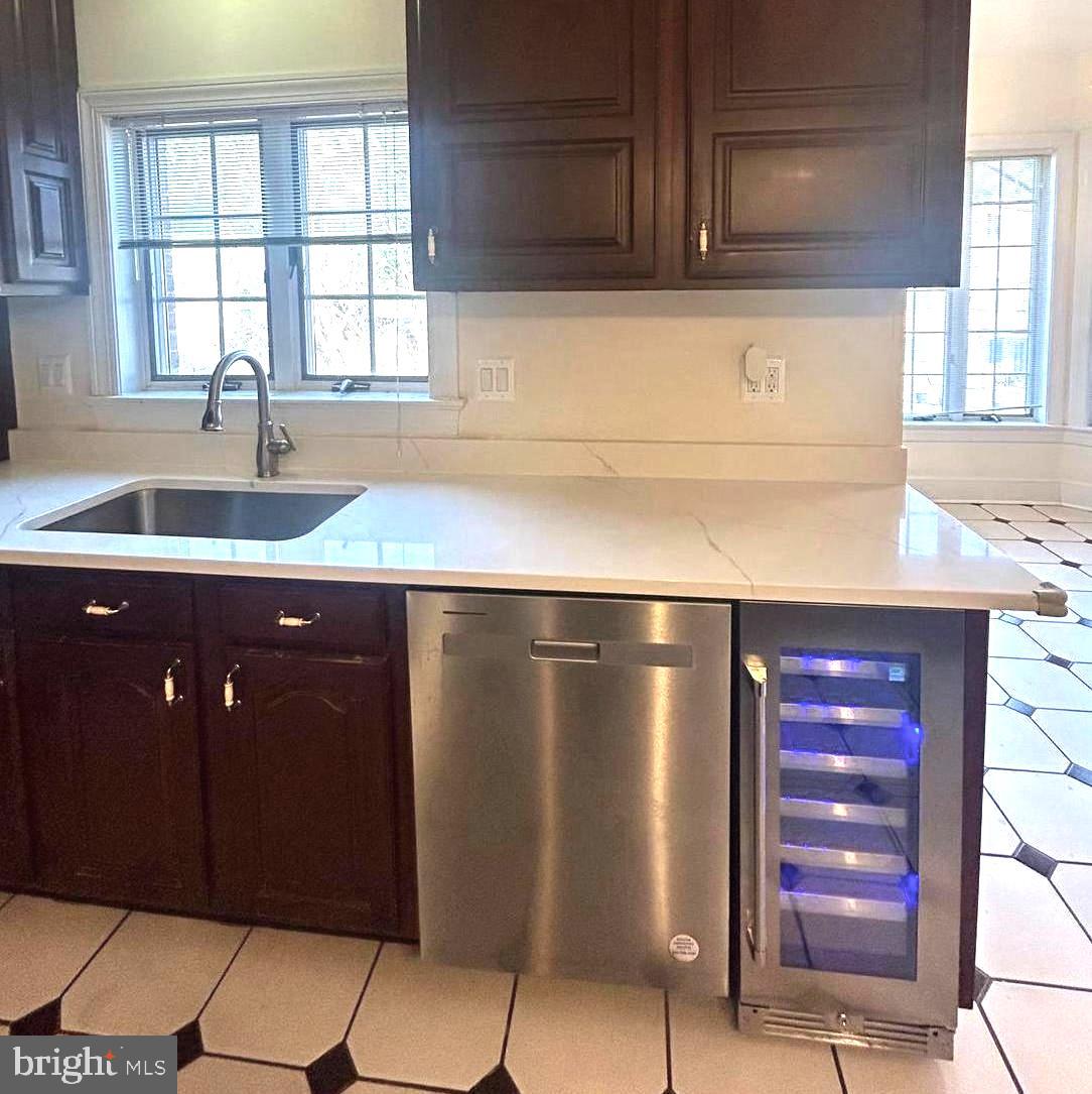 BEAUFORT PARK - Residential Lease