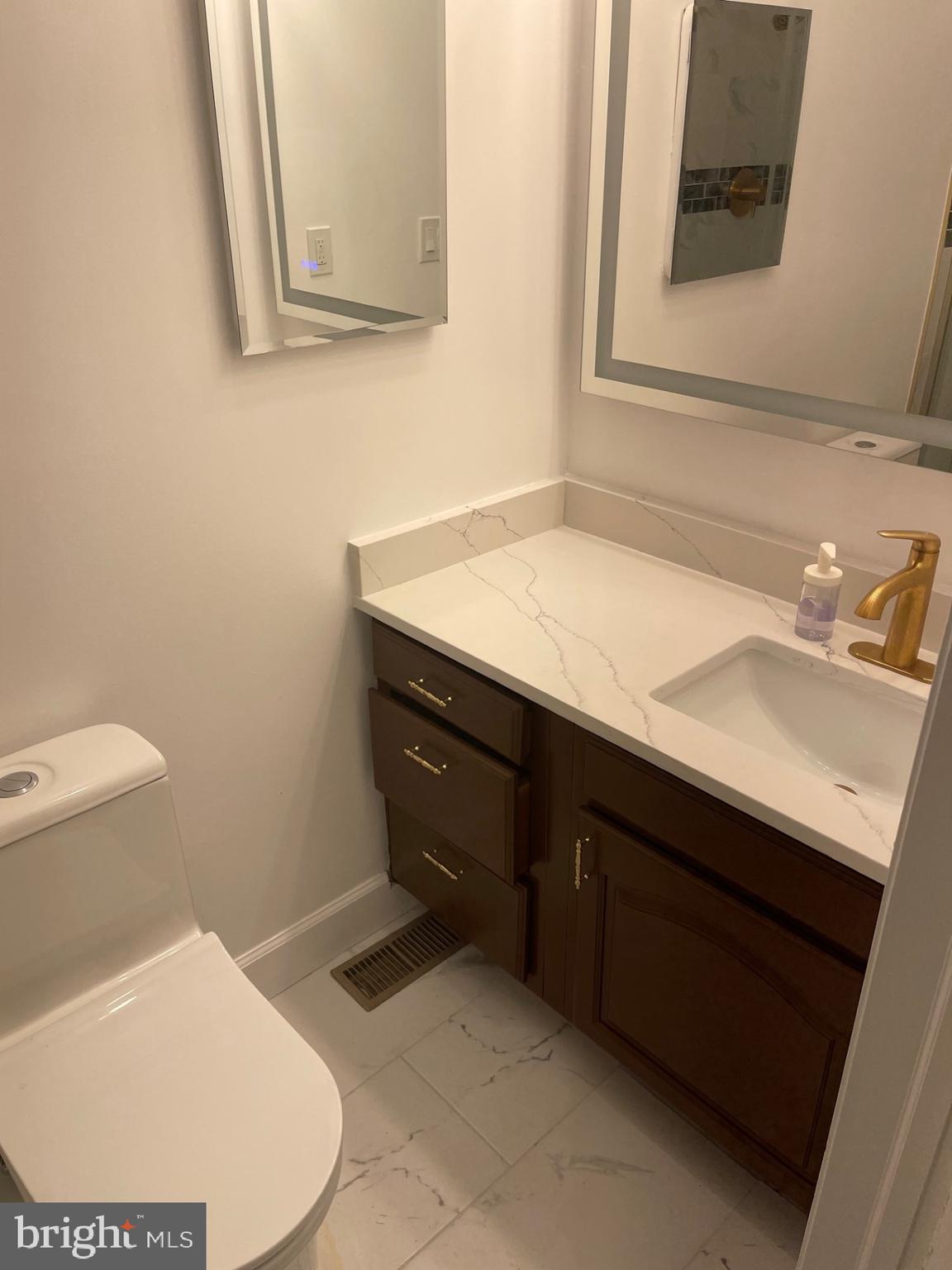 BEAUFORT PARK - Residential Lease