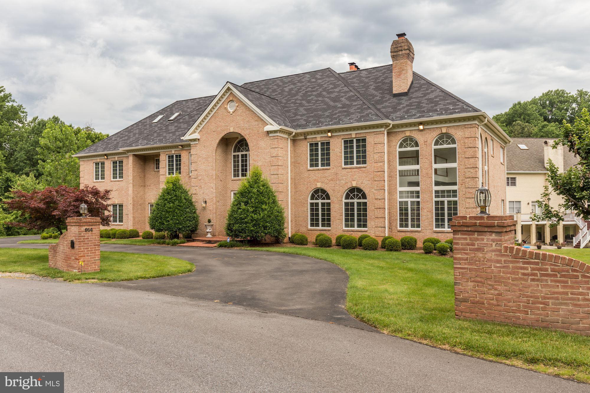 BEAUFORT PARK - Residential Lease