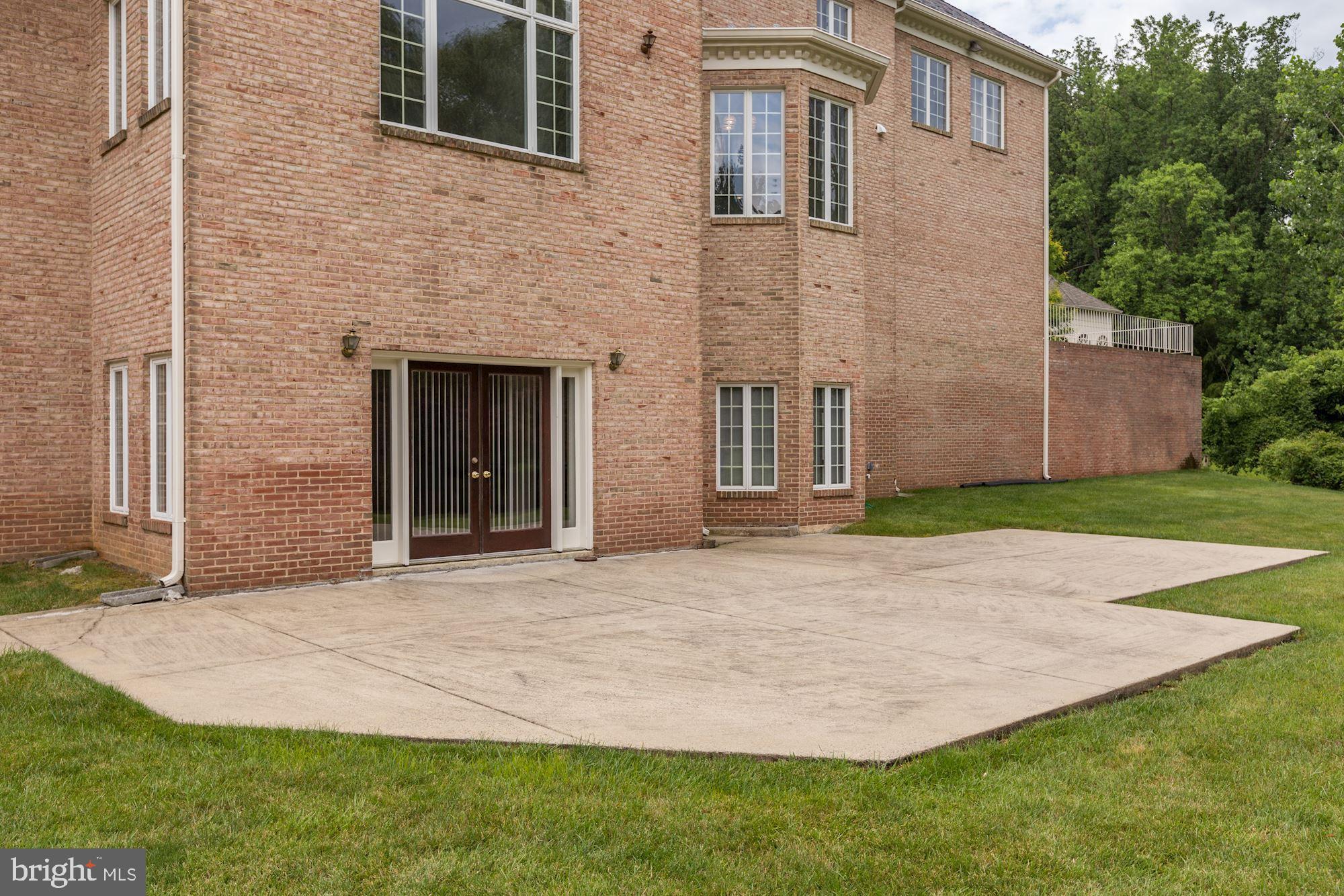 BEAUFORT PARK - Residential Lease