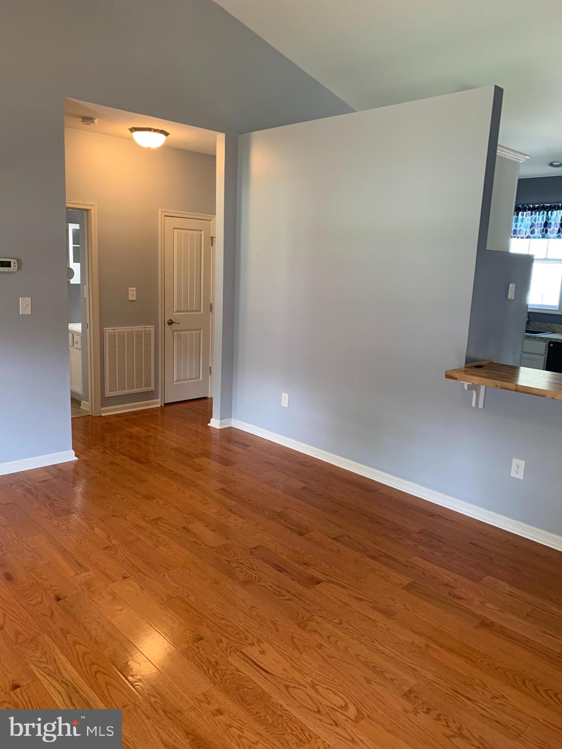 WESTMORELAND SHORES - Residential Lease