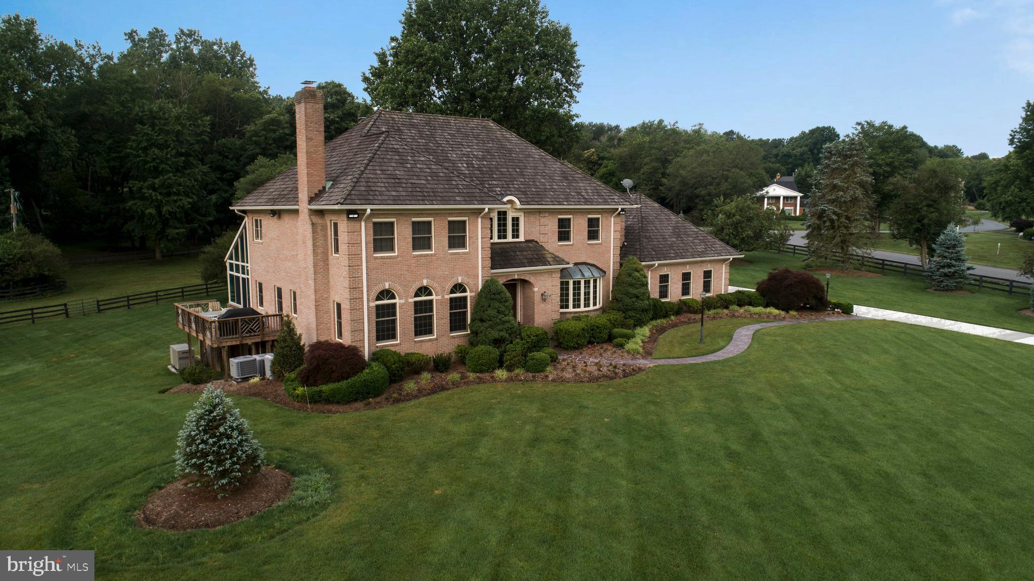 COLD STREAM FARMS - Residential