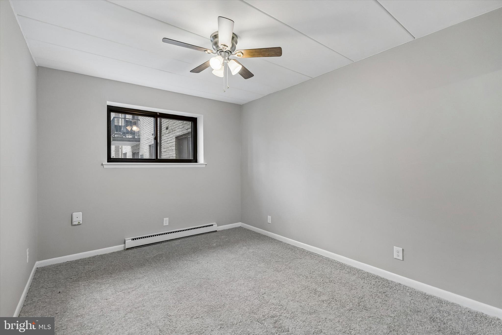 HAVERFORD HILL - Residential