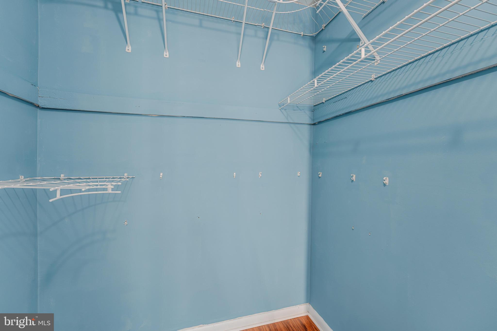 CHESTNUT GROVE - Residential