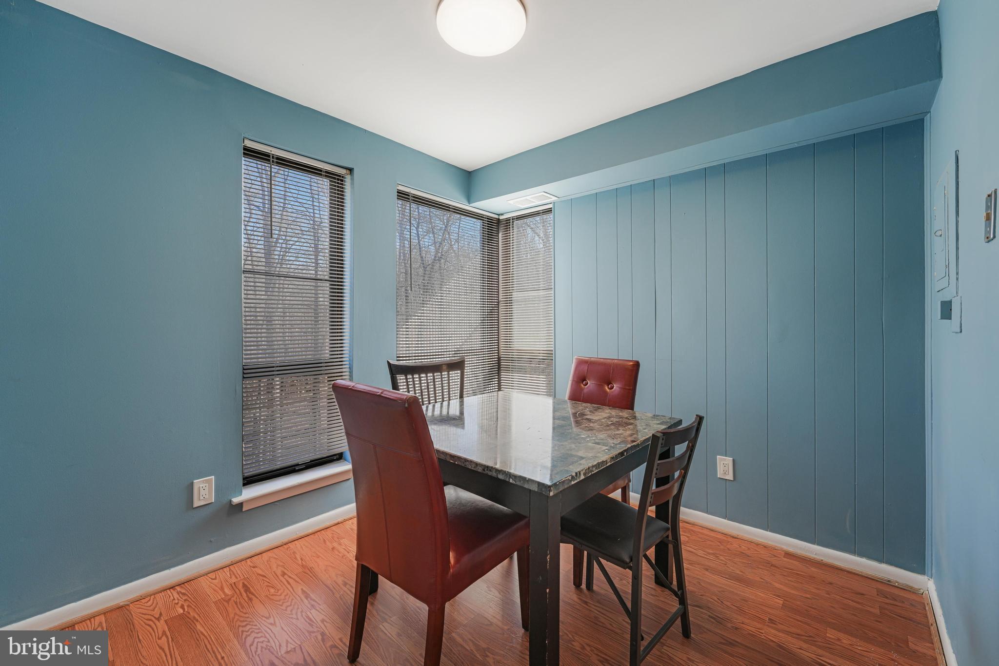 CHESTNUT GROVE - Residential