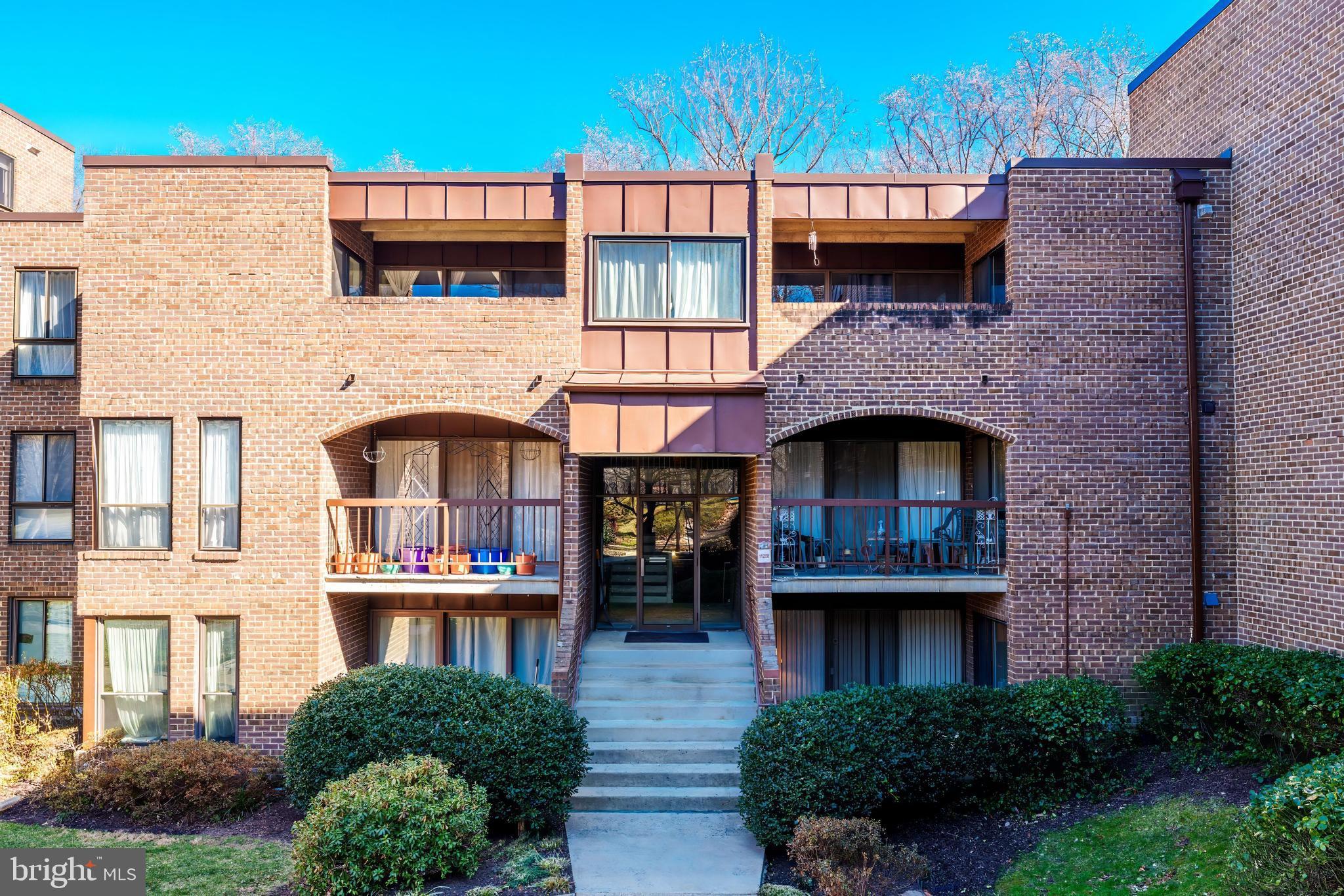 11220 CHESTNUT GROVE SQUARE 123