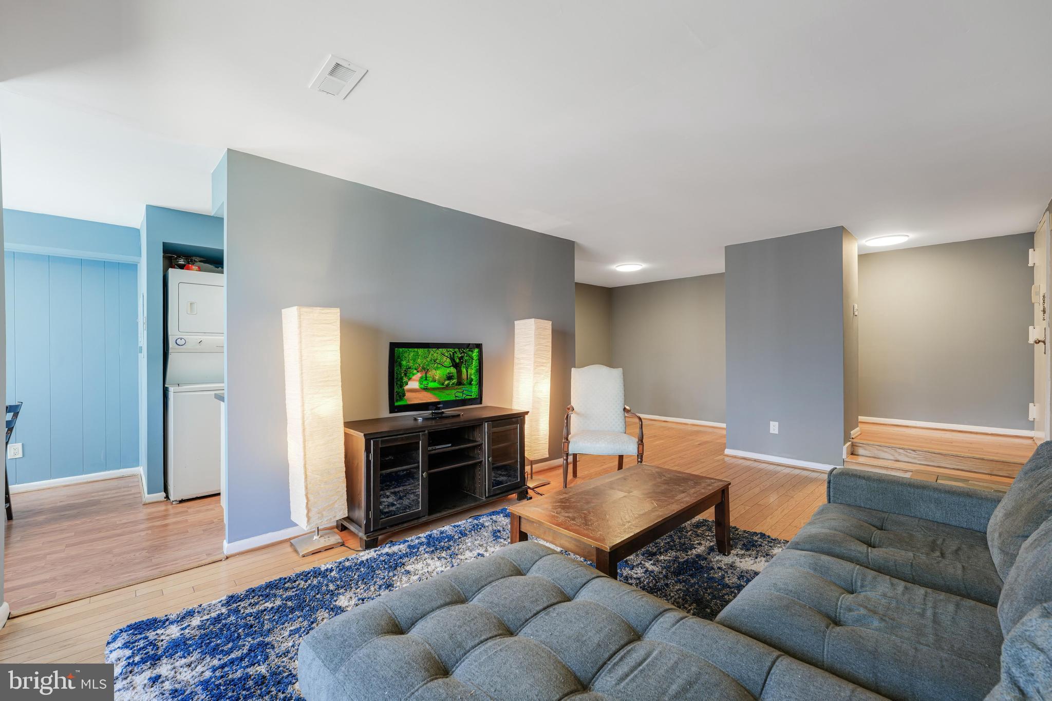 CHESTNUT GROVE - Residential