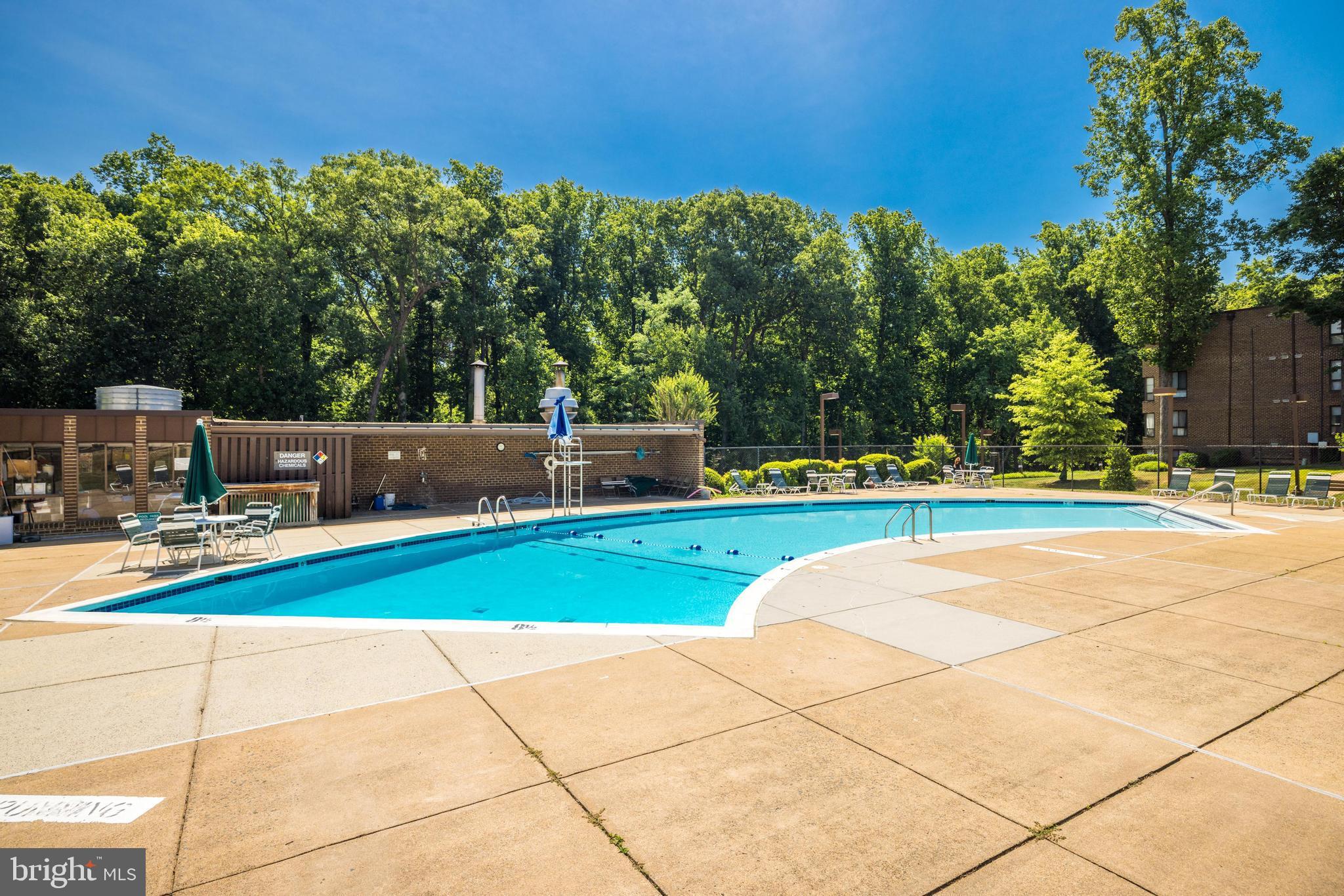 CHESTNUT GROVE - Residential