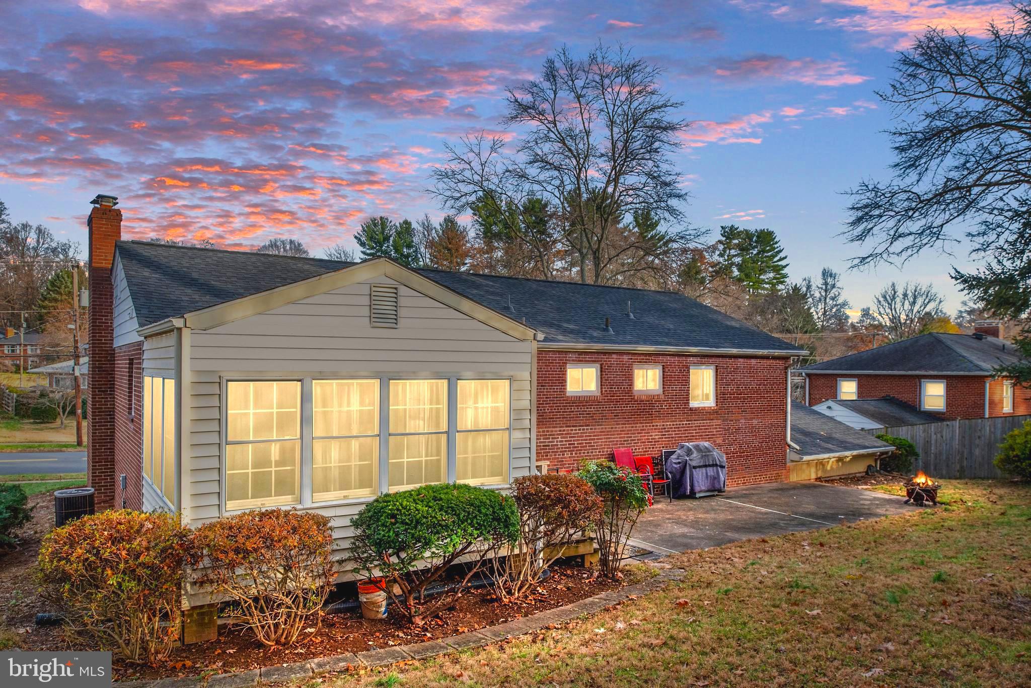 3210 PATRICK HENRY DRIVE