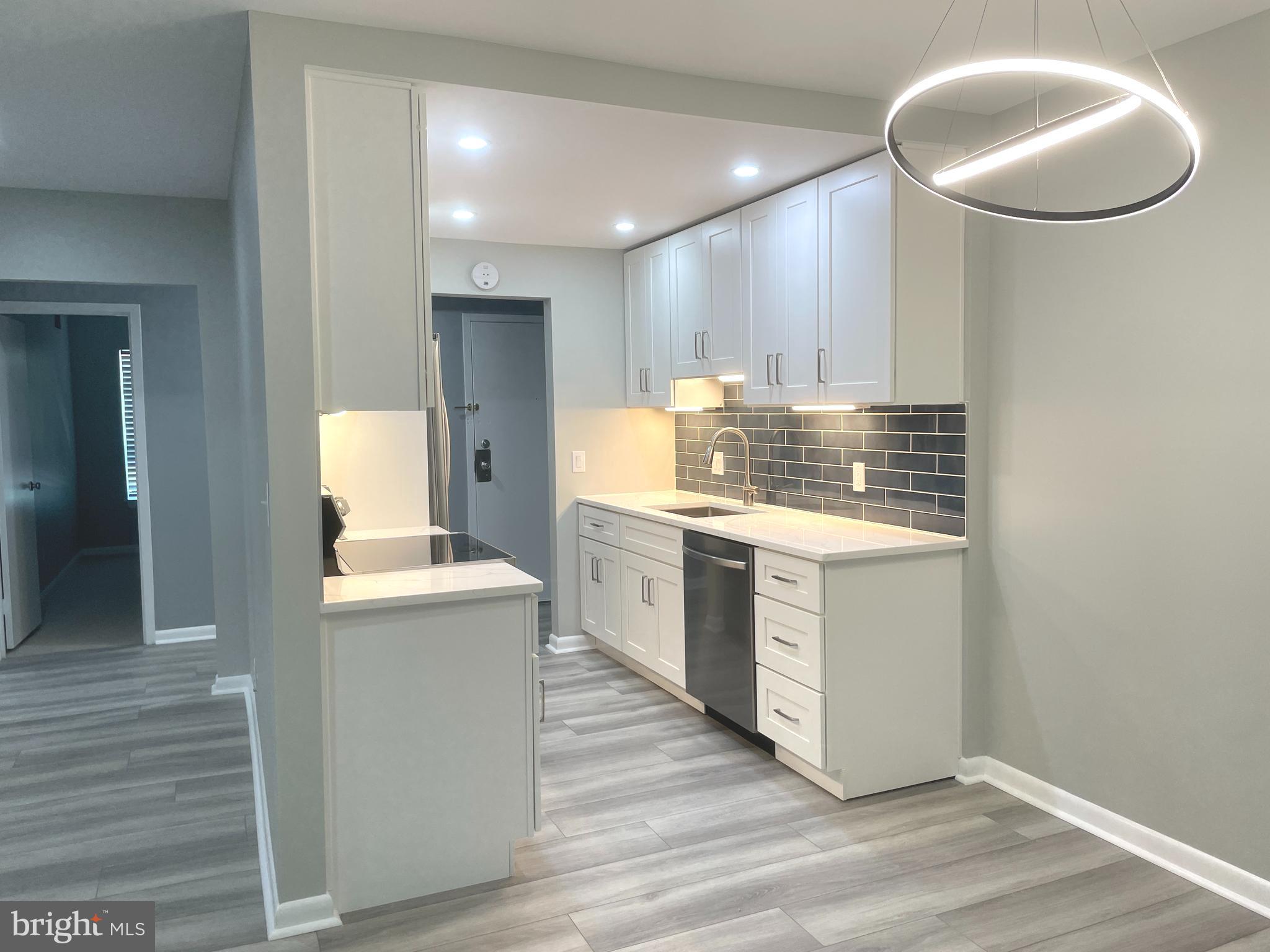 SHADOWOOD - Residential