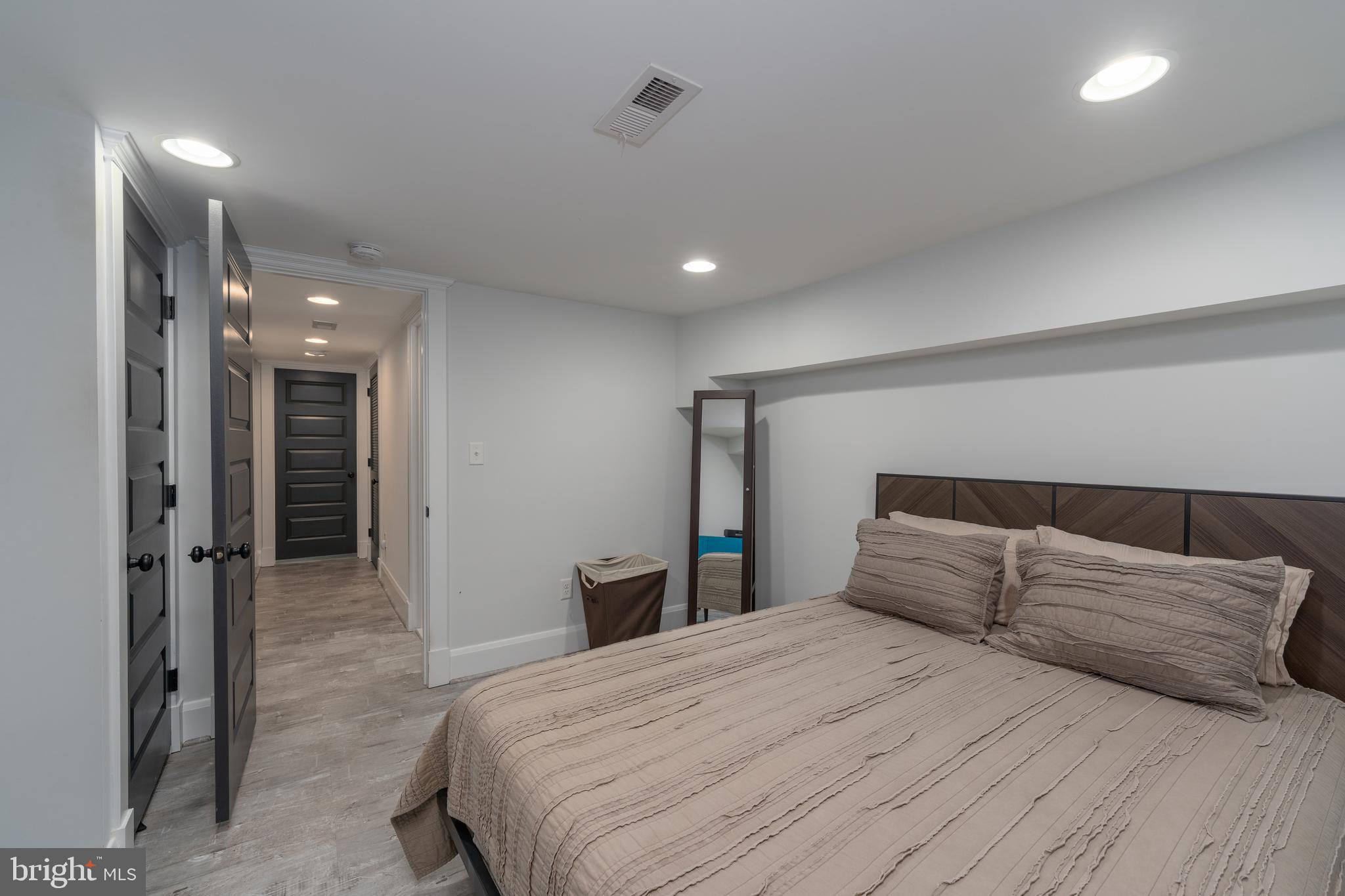 BREWERS HILL - Residential