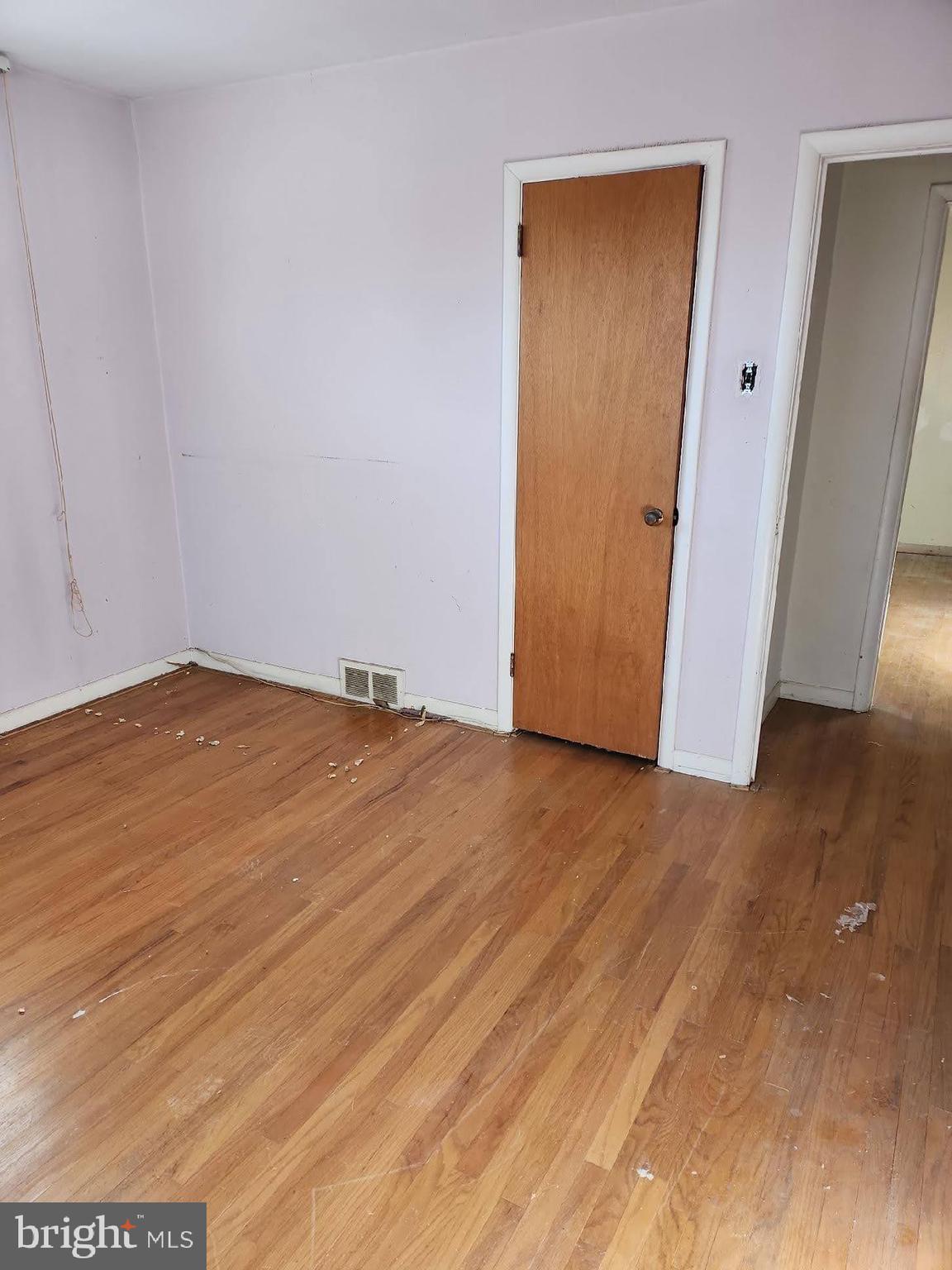 LAWRENCE PARK - Residential