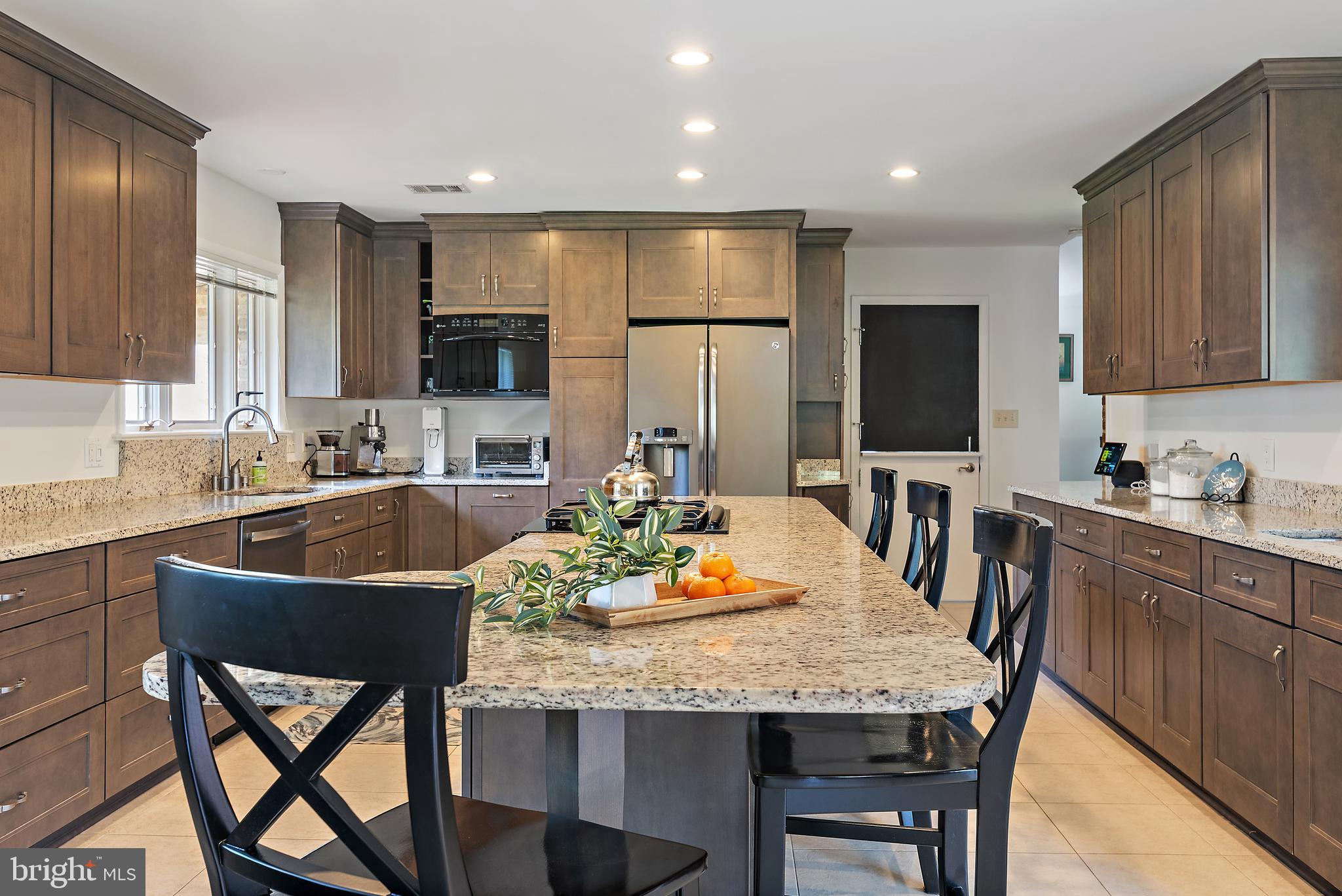 RIVER CLUB ESTATES - Residential