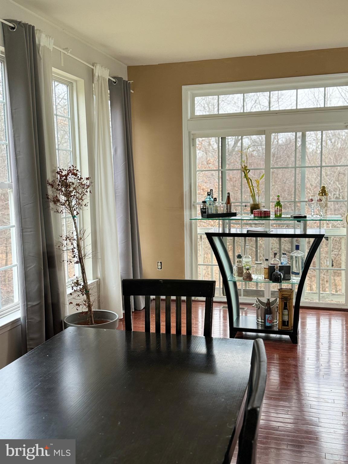 FAIRWOOD - Residential