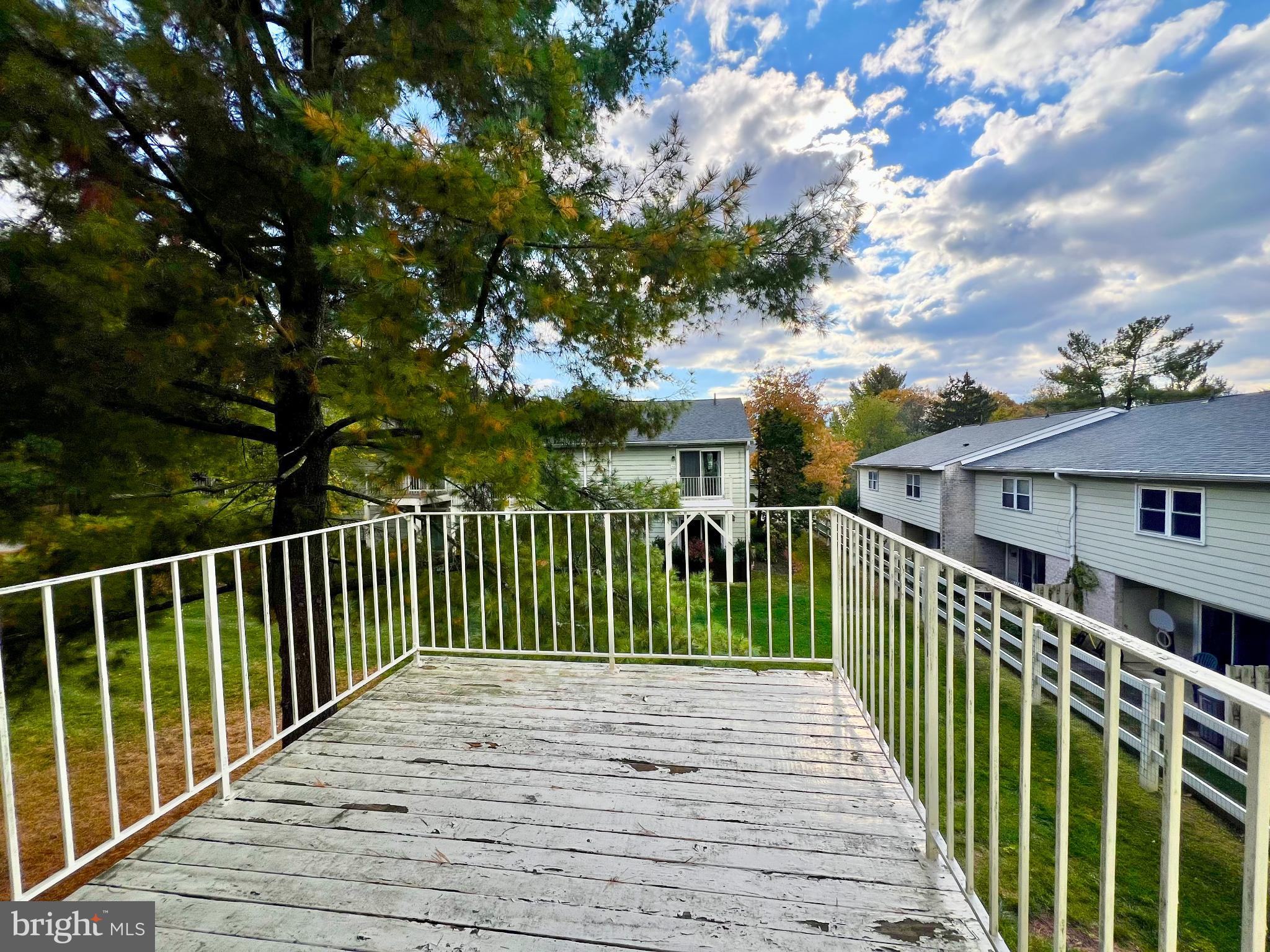 BUTLER PARK CONDO - Residential