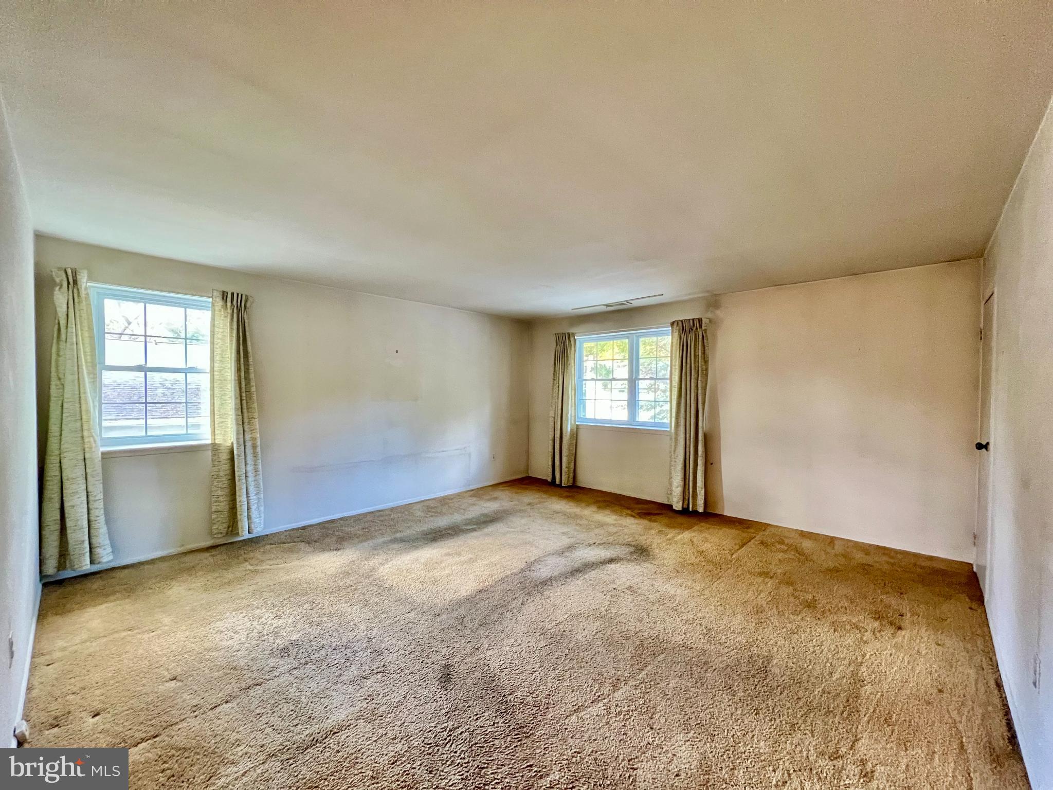 119 HAMPSTEAD DRIVE 119