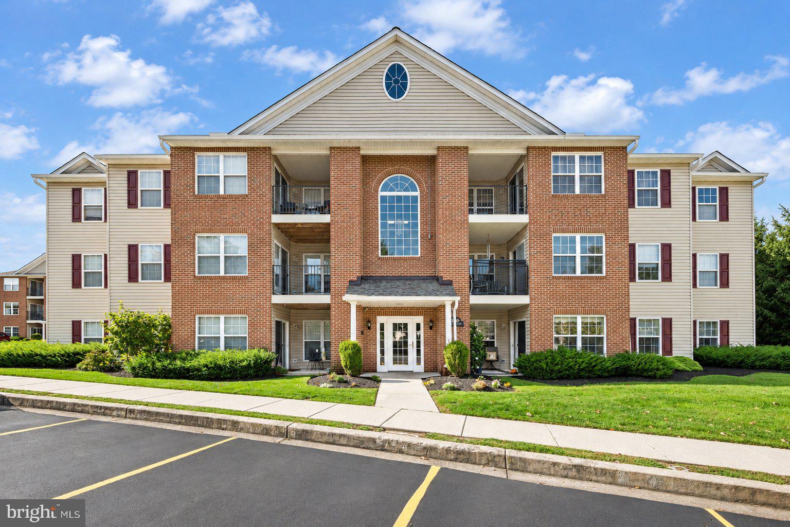 3840 NORMANDY DRIVE 1D