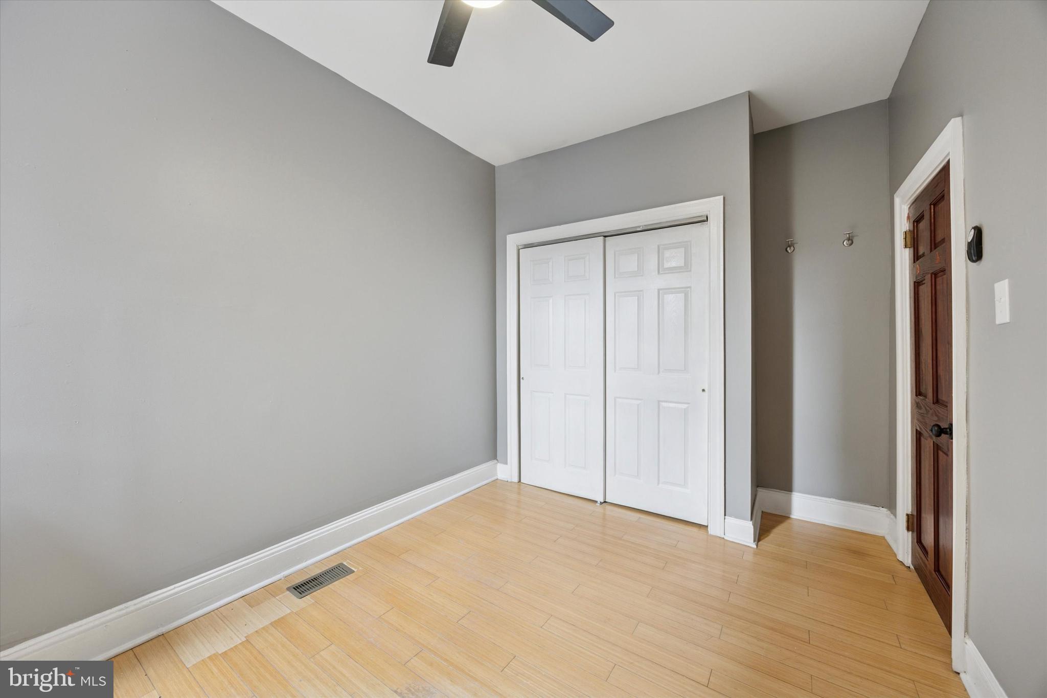 PASSYUNK SQUARE - Residential