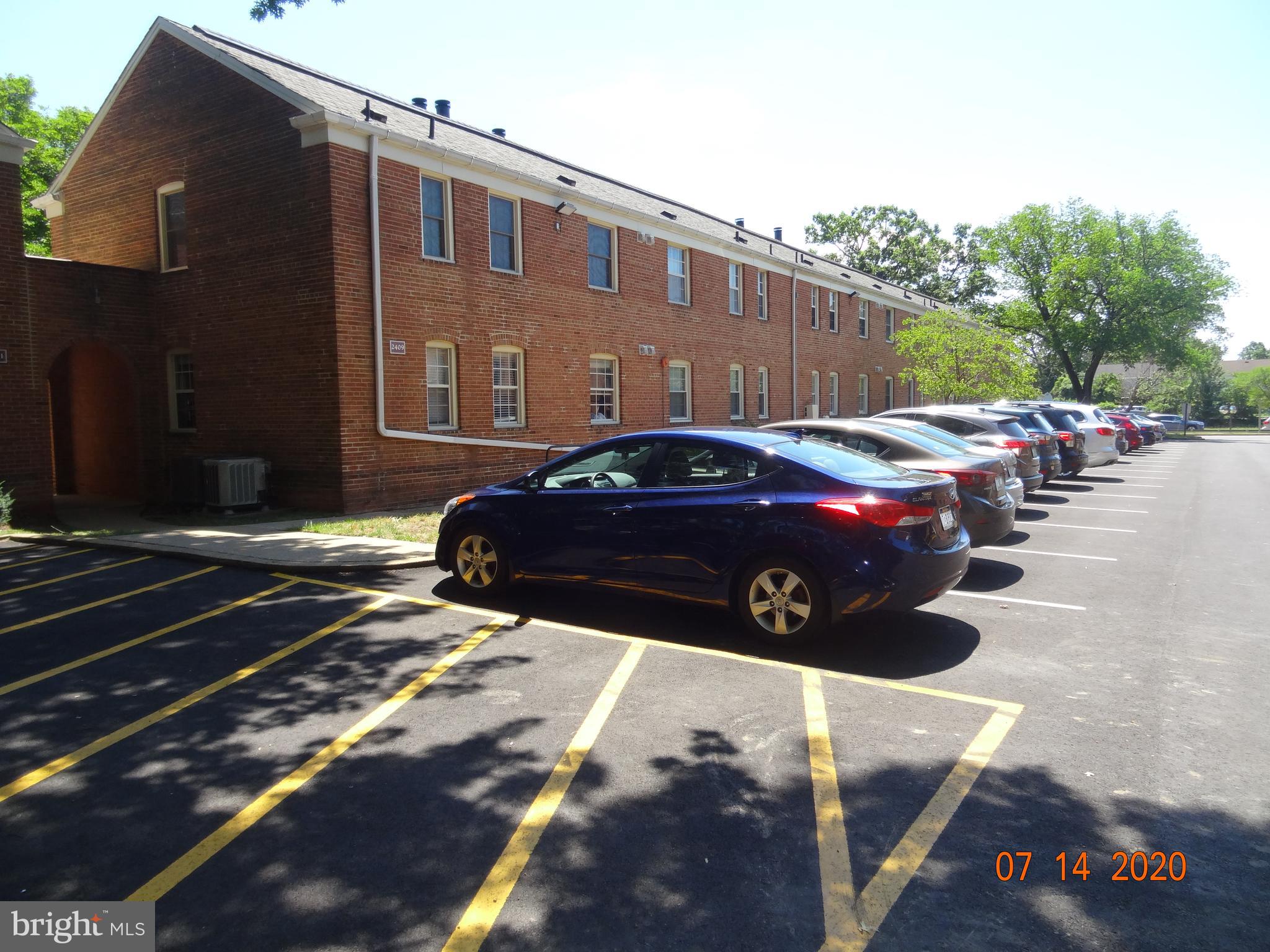 CAMBRIDGE COURTS - Residential