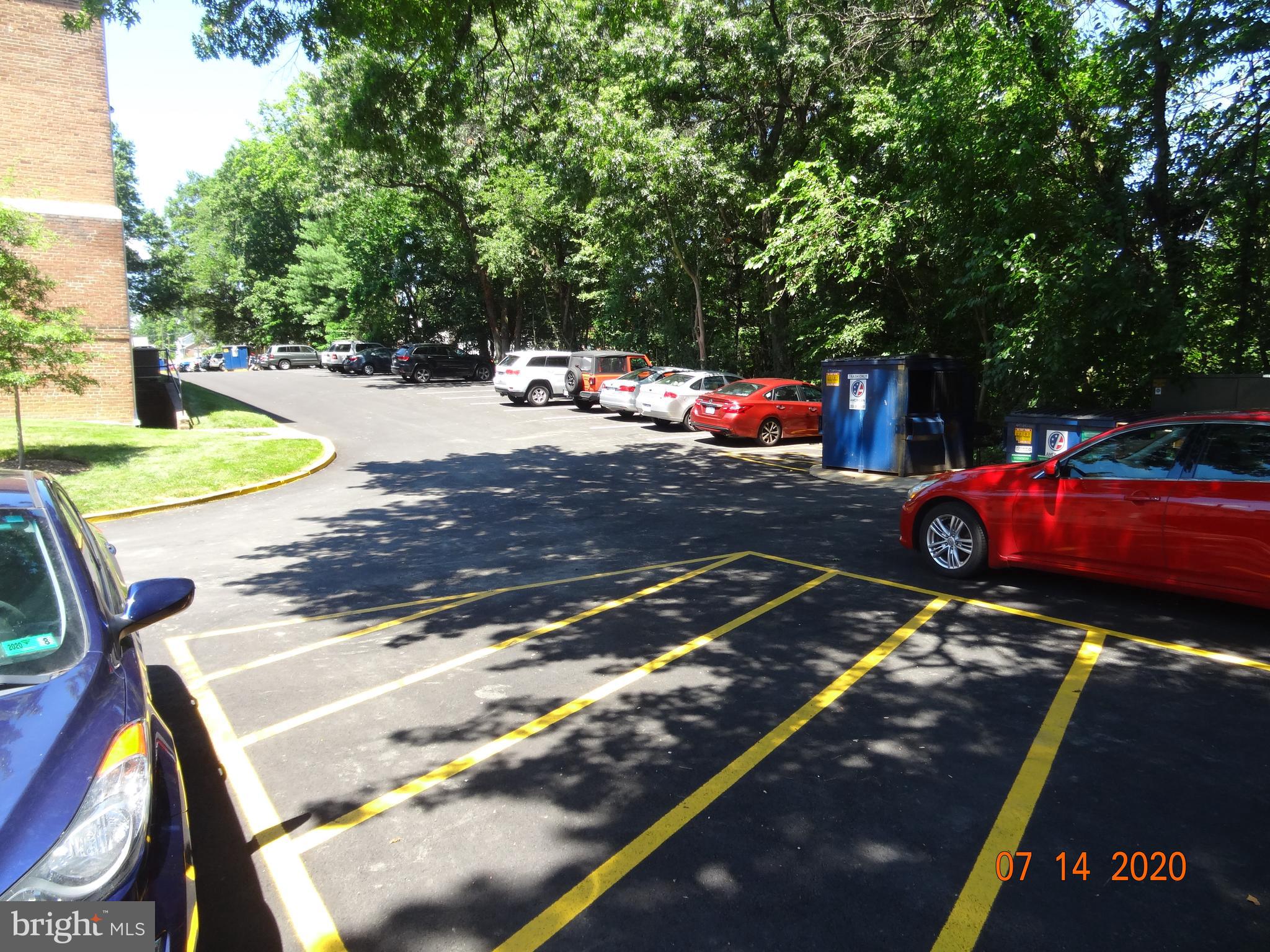 CAMBRIDGE COURTS - Residential