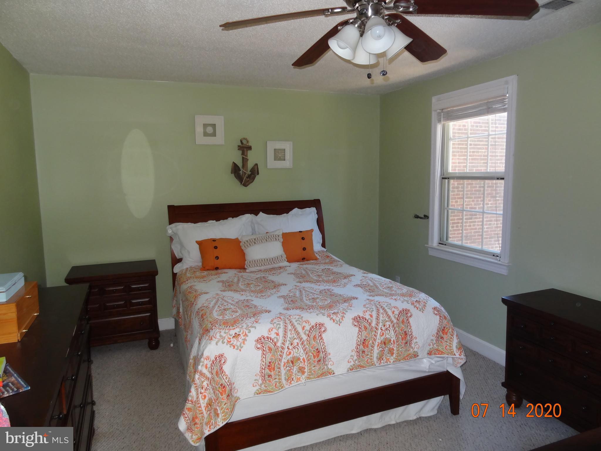 CAMBRIDGE COURTS - Residential