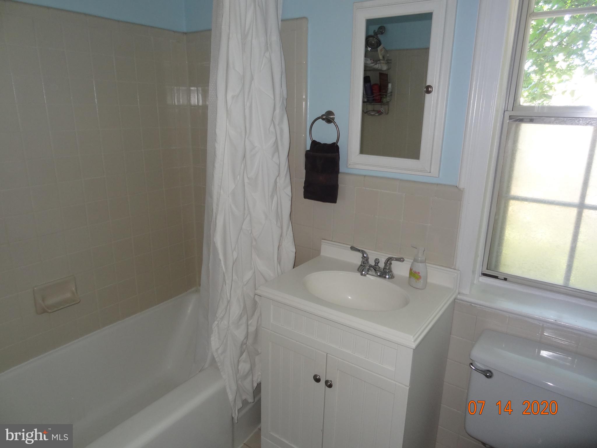 CAMBRIDGE COURTS - Residential