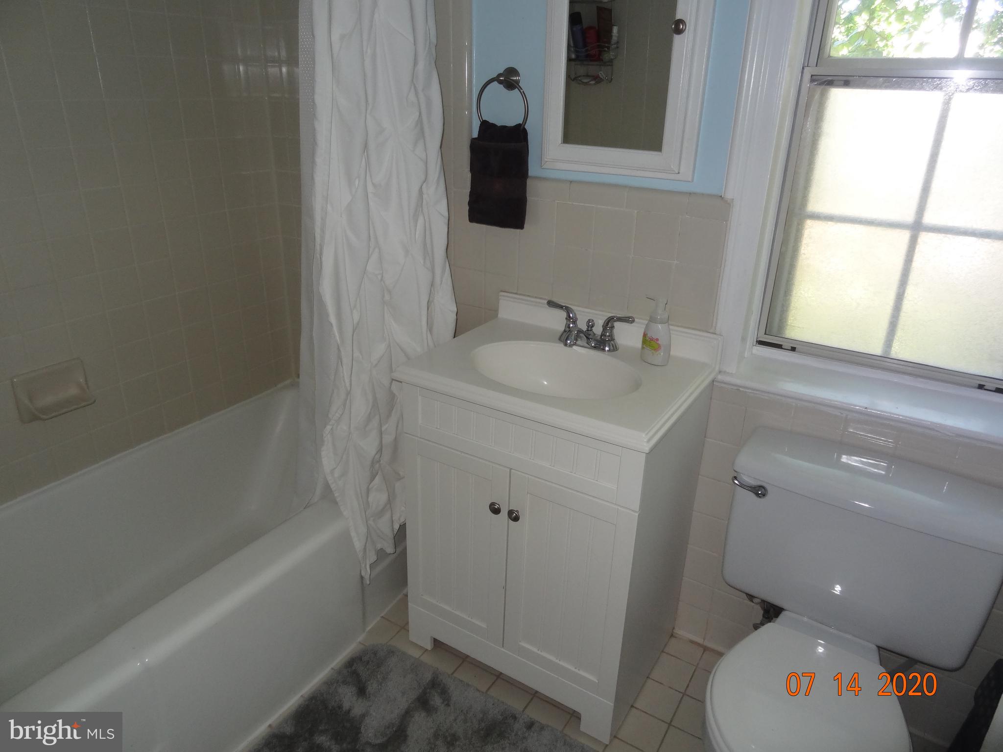 CAMBRIDGE COURTS - Residential