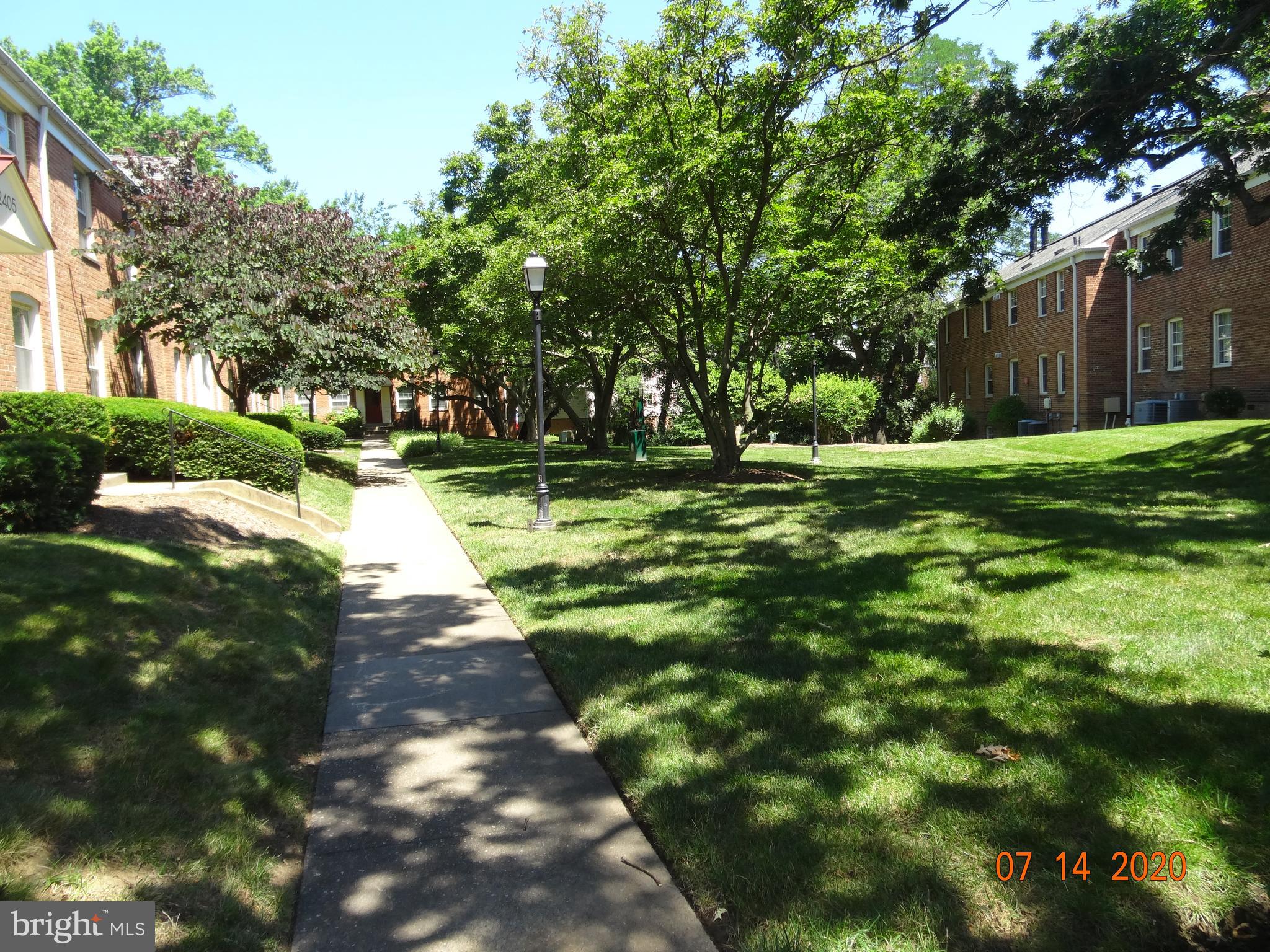 CAMBRIDGE COURTS - Residential