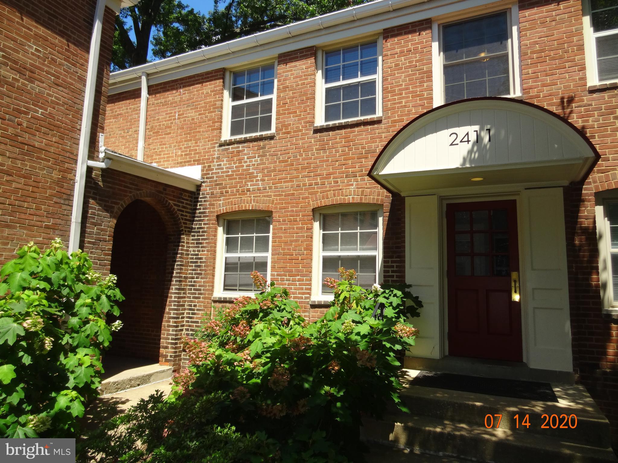 CAMBRIDGE COURTS - Residential