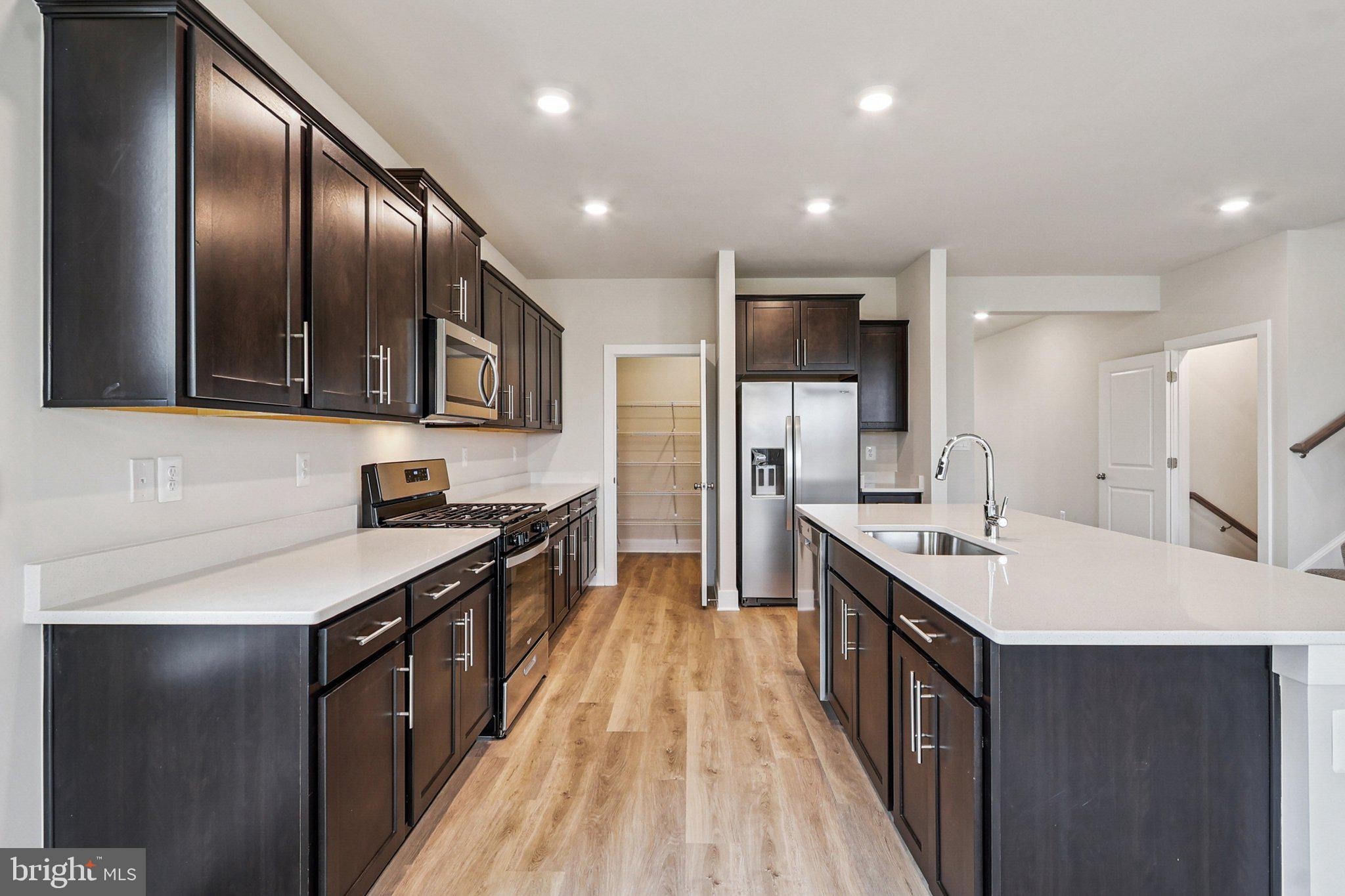 LINWOOD LANDING - Residential