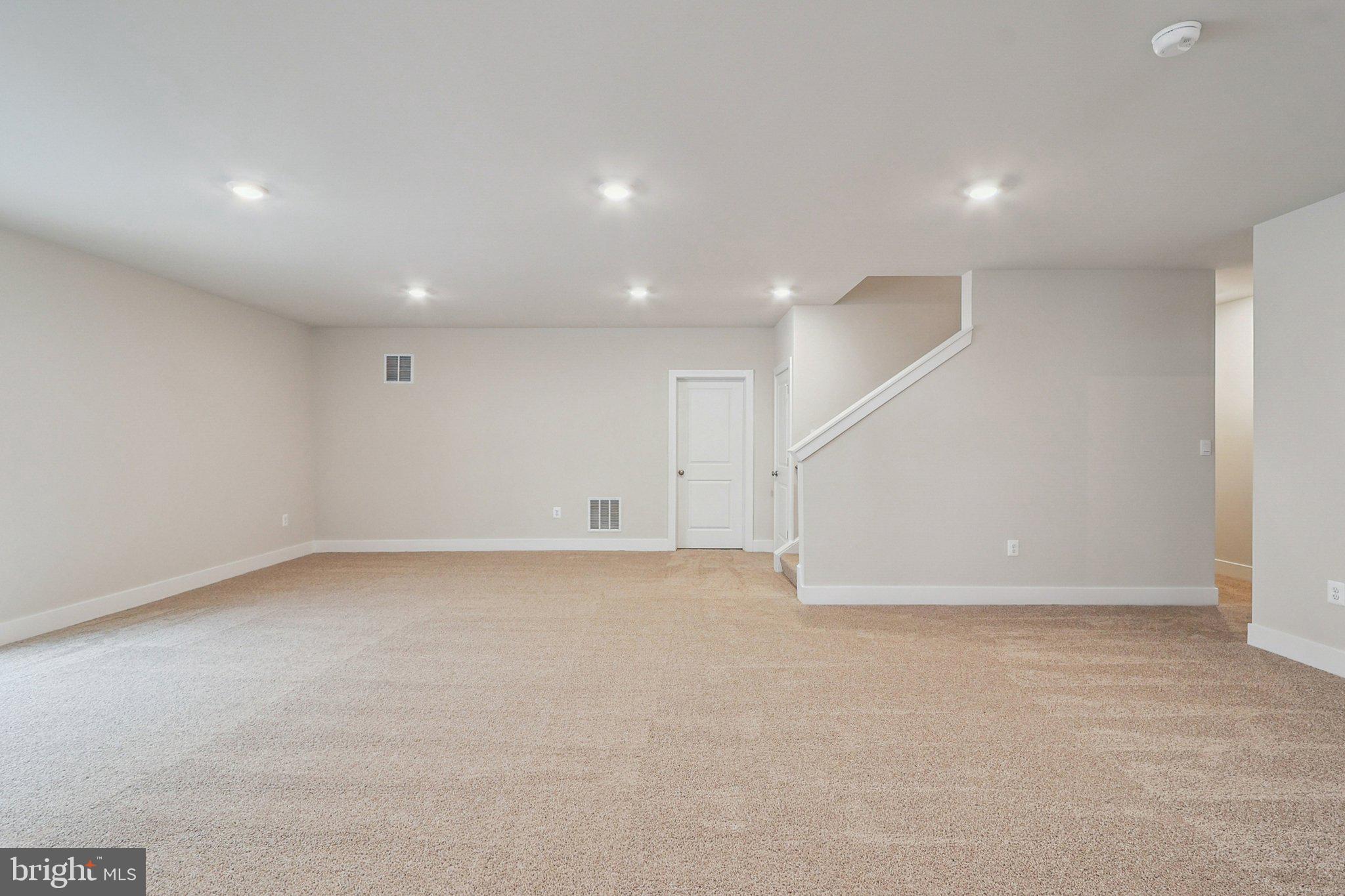 LINWOOD LANDING - Residential