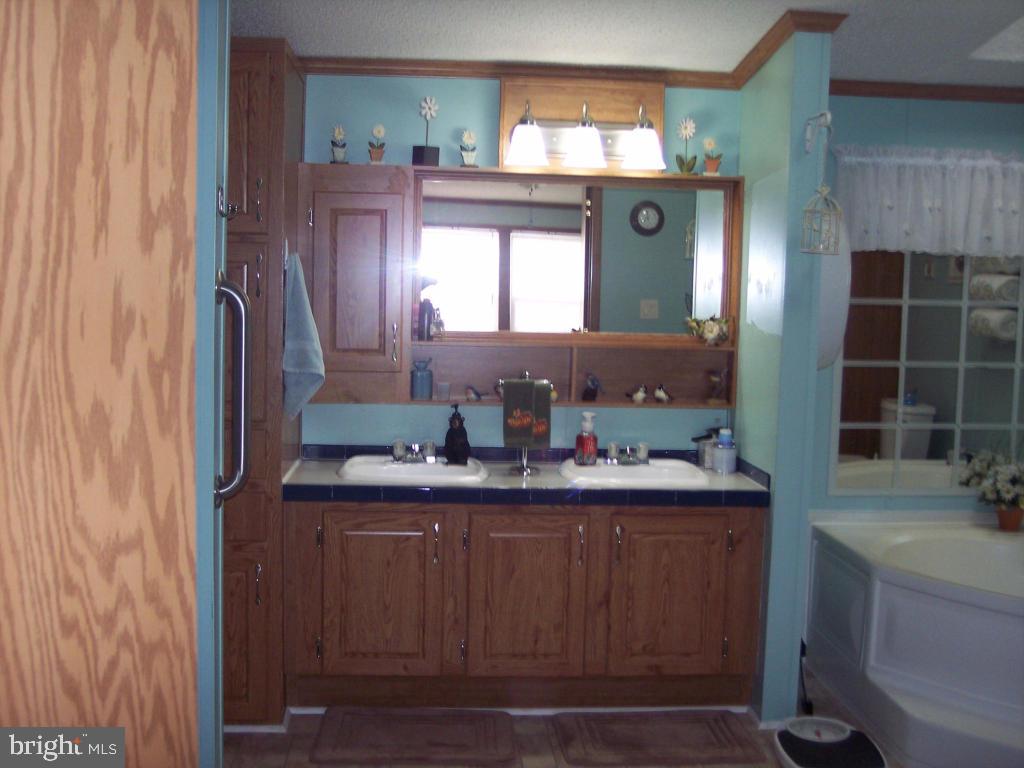 PLATEAU VILLAGE - Residential