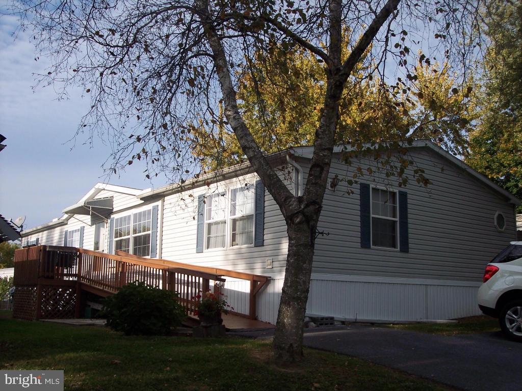 PLATEAU VILLAGE - Residential