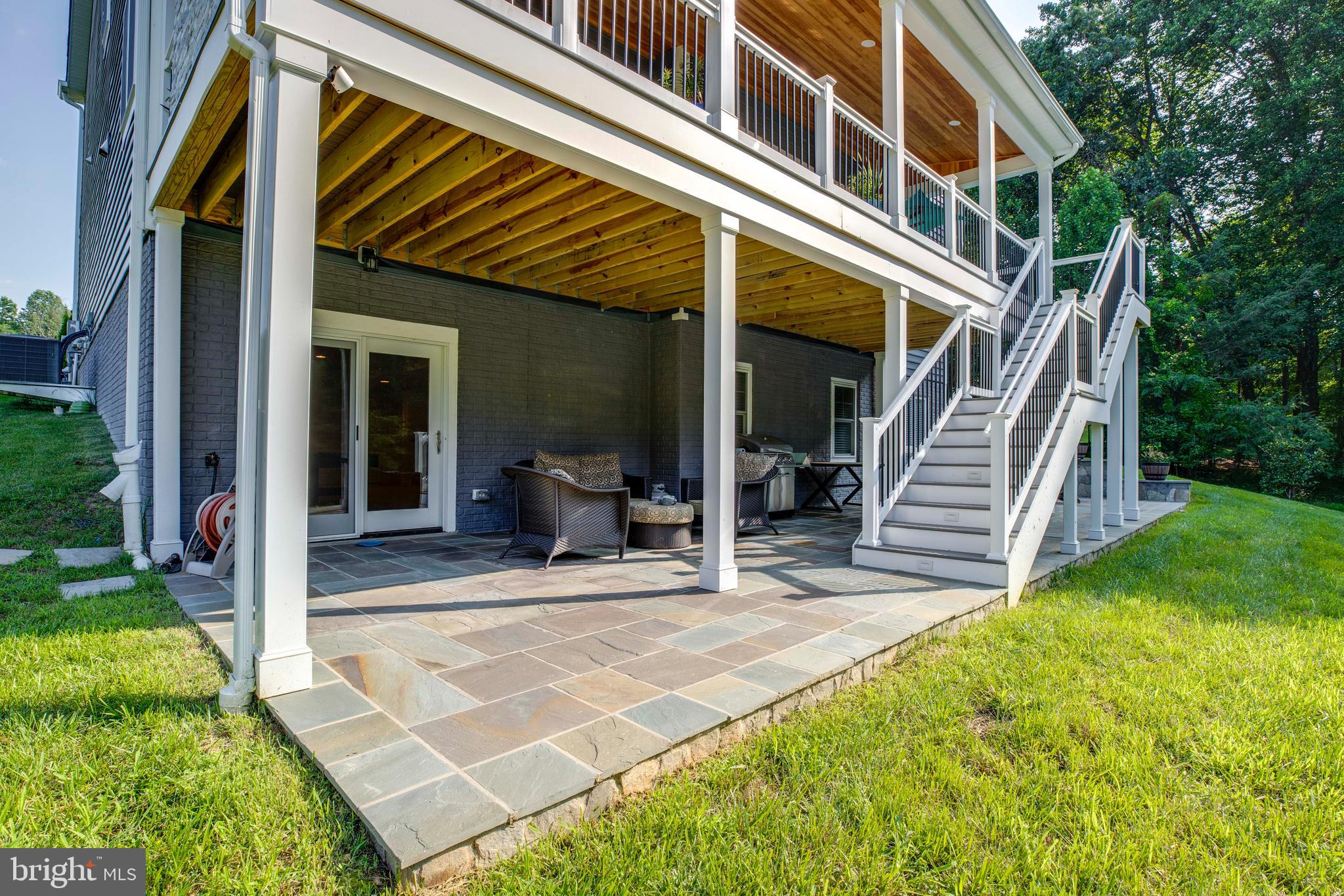 LAYTONSVILLE - Residential